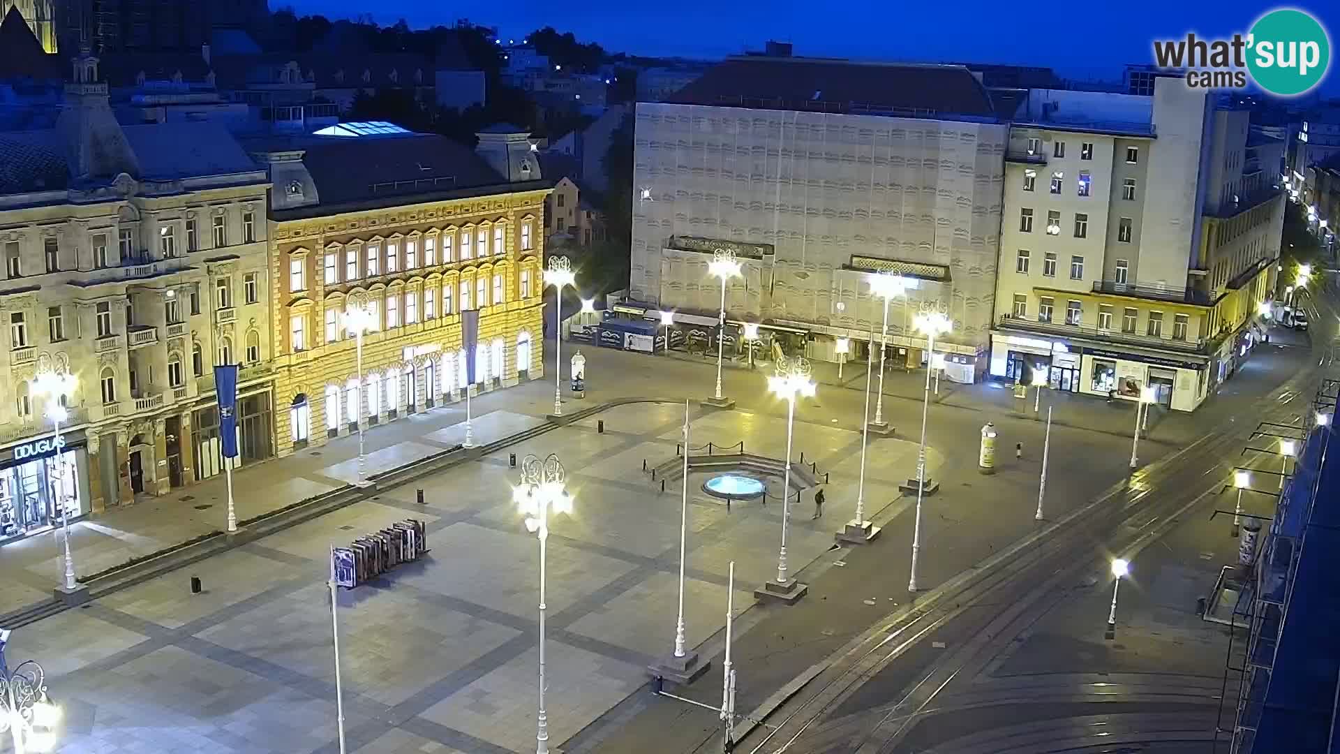 Ban Jelačić Platz  Live webcam Zagreb – Hotel Dubrovnik
