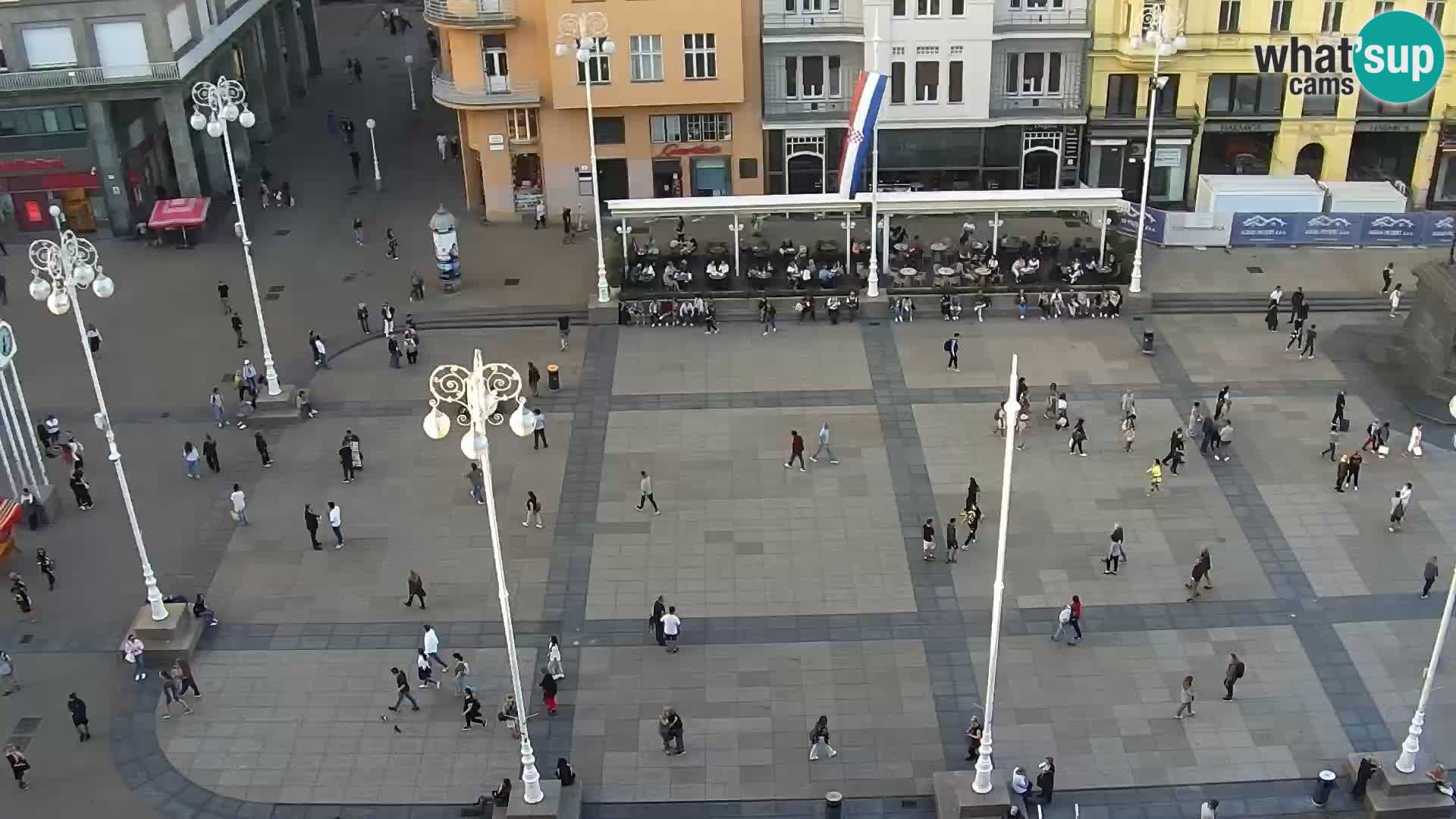 LIVE Webcam Zagreb Hotel Dubrovnik | Ban Jelačić square