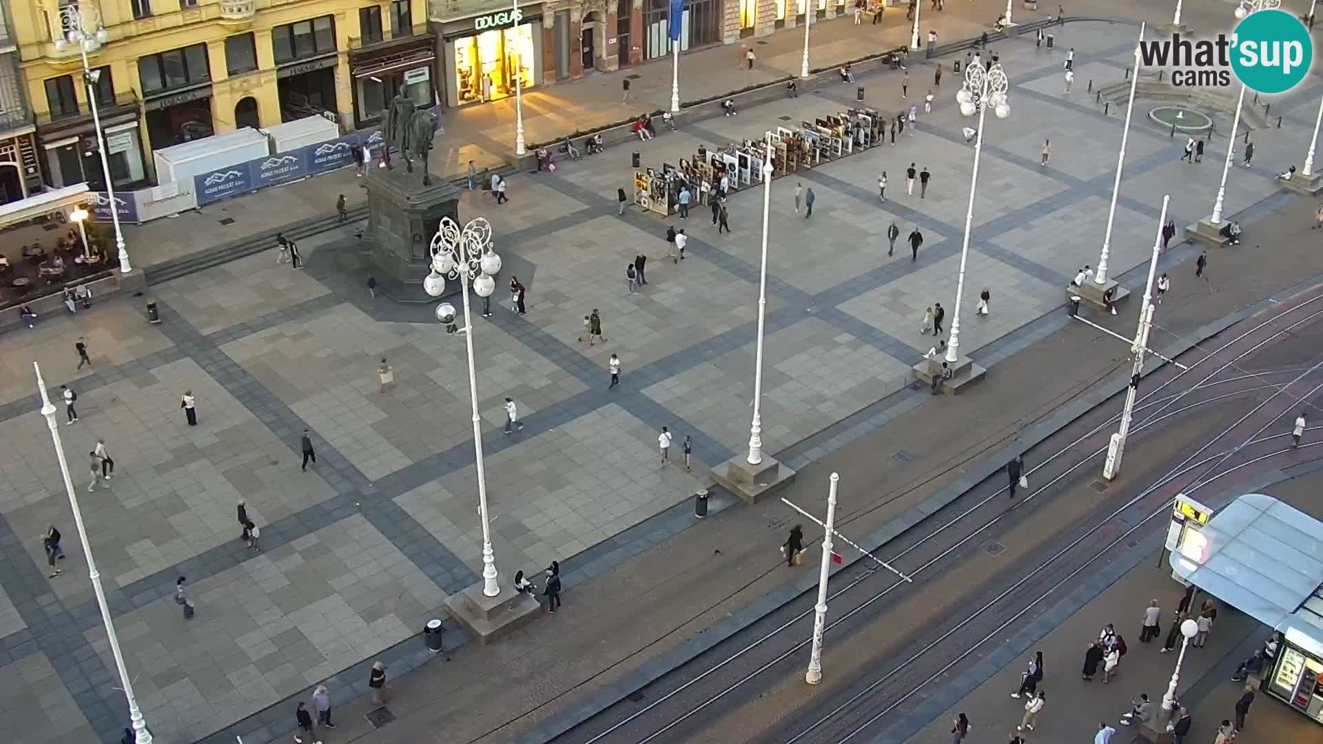 Piazza Ban Jelačić livecam Zagreb – Hotel Dubrovnik