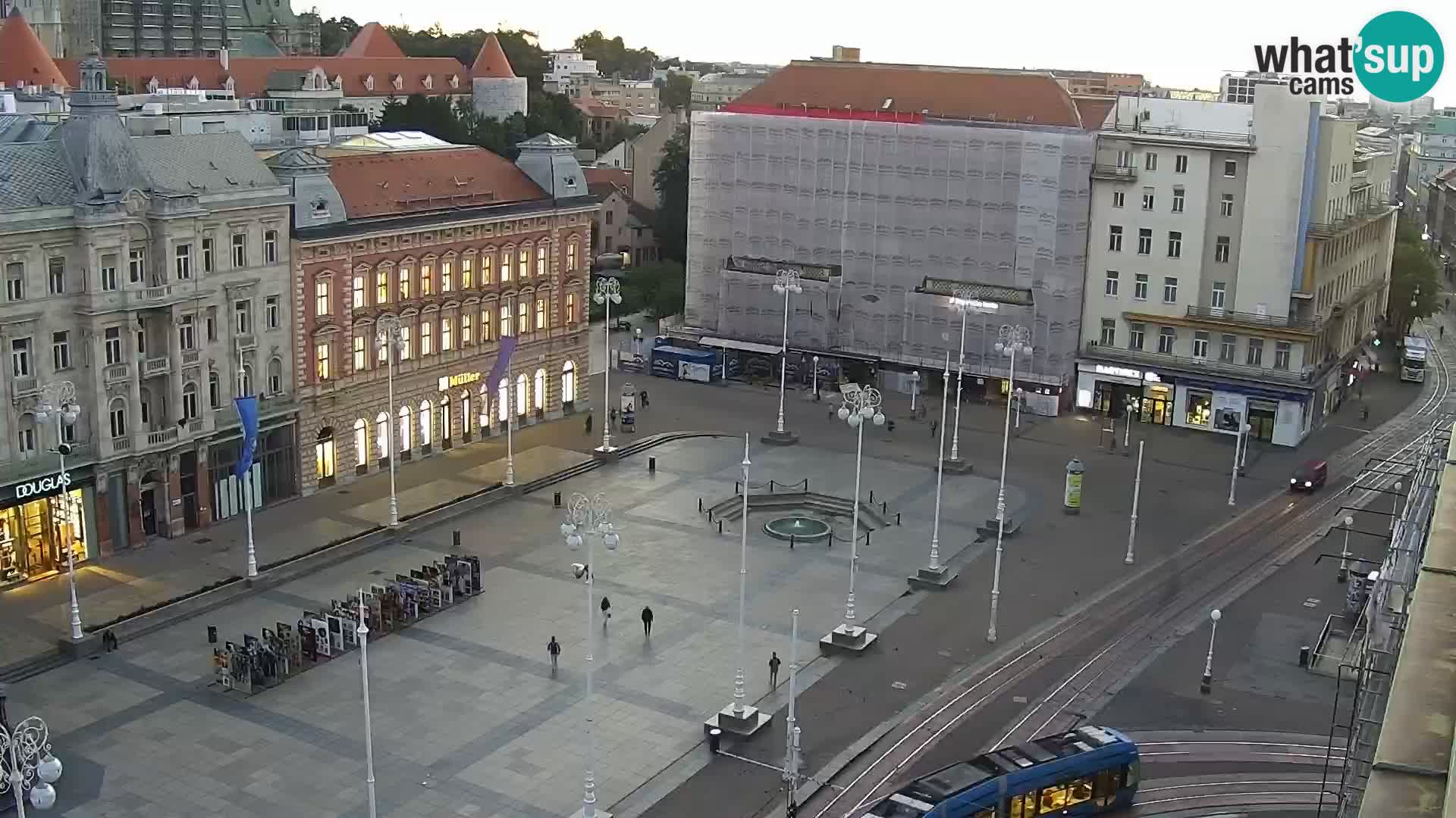 Ban Jelačić Platz  Live webcam Zagreb – Hotel Dubrovnik