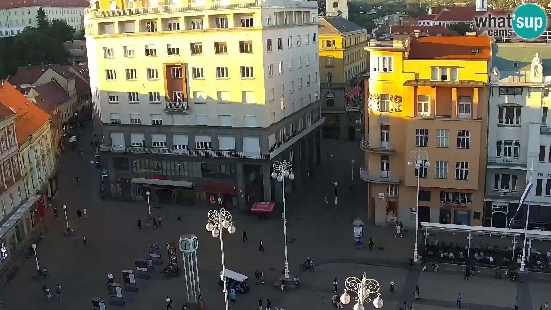Piazza Ban Jelačić livecam Zagreb – Hotel Dubrovnik