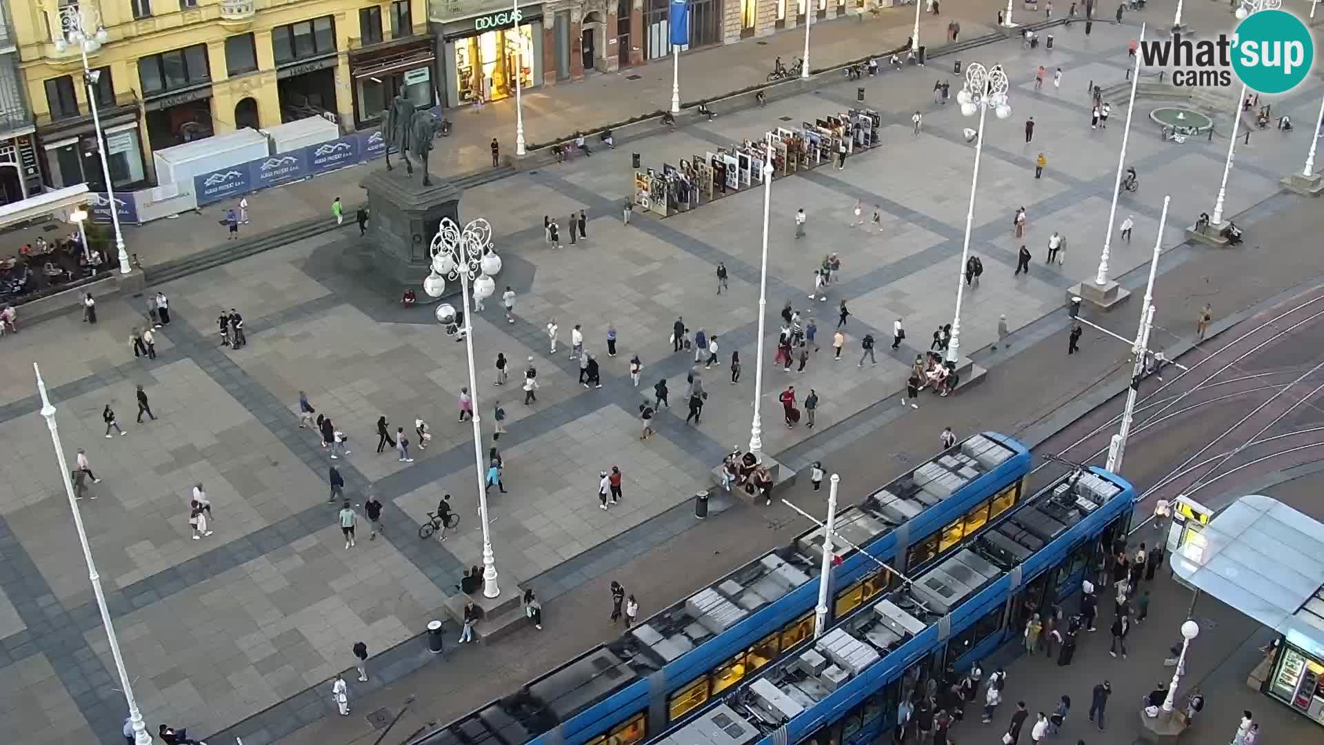 Piazza Ban Jelačić livecam Zagreb – Hotel Dubrovnik