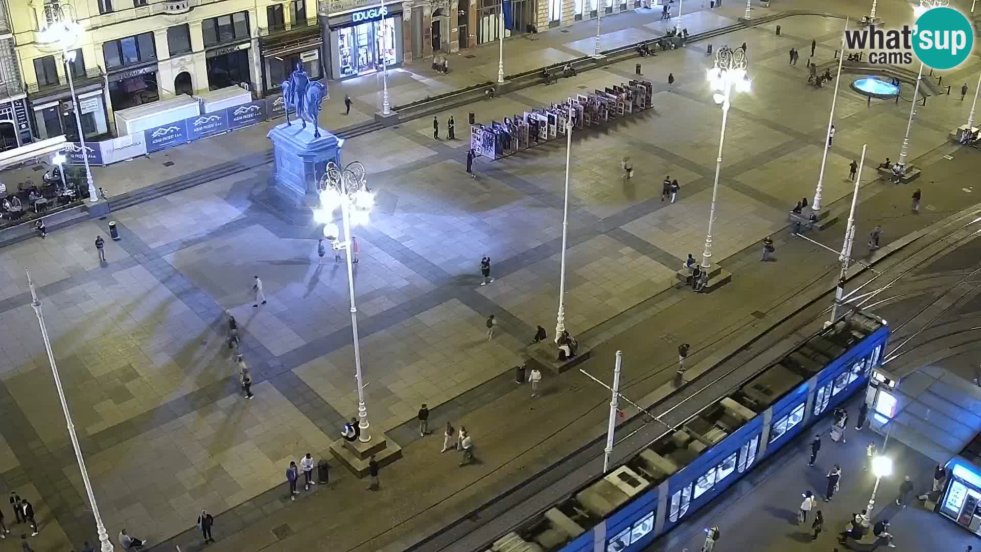Ban Jelačić Platz  Live webcam Zagreb – Hotel Dubrovnik