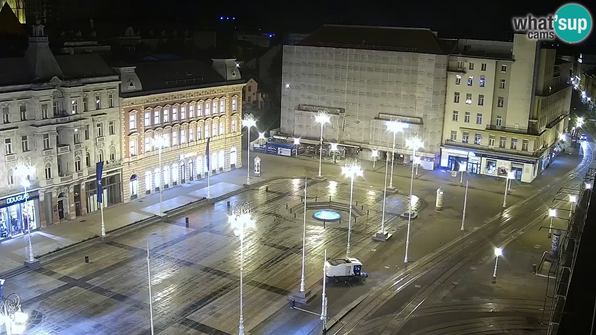 LIVE Webcam Zagreb Hotel Dubrovnik | Ban Jelačić square
