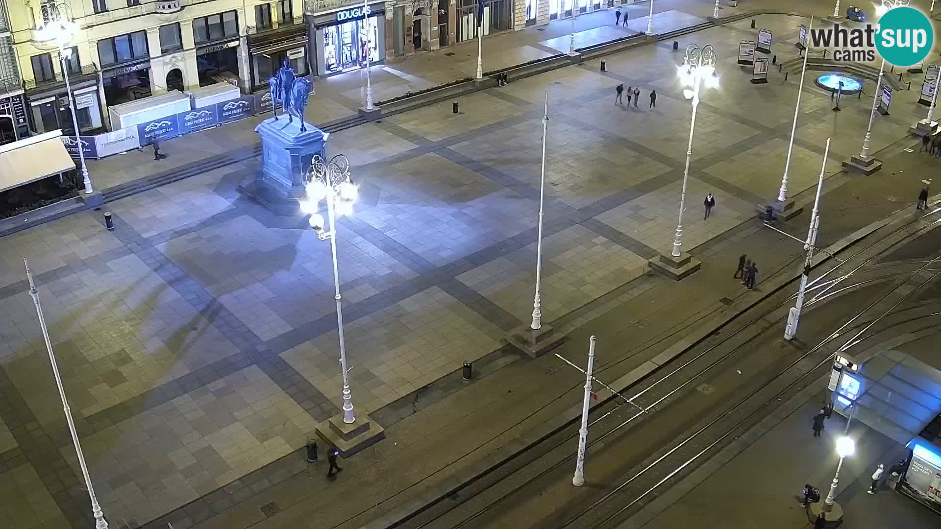 LIVE Webcam Zagreb Hotel Dubrovnik | Ban Jelačić square