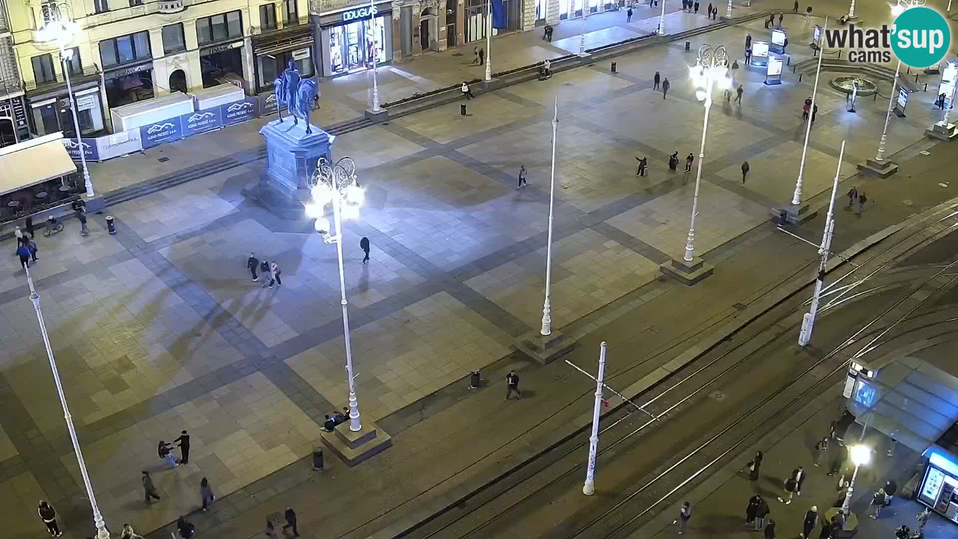 LIVE Webcam Zagreb Hotel Dubrovnik | Ban Jelačić square
