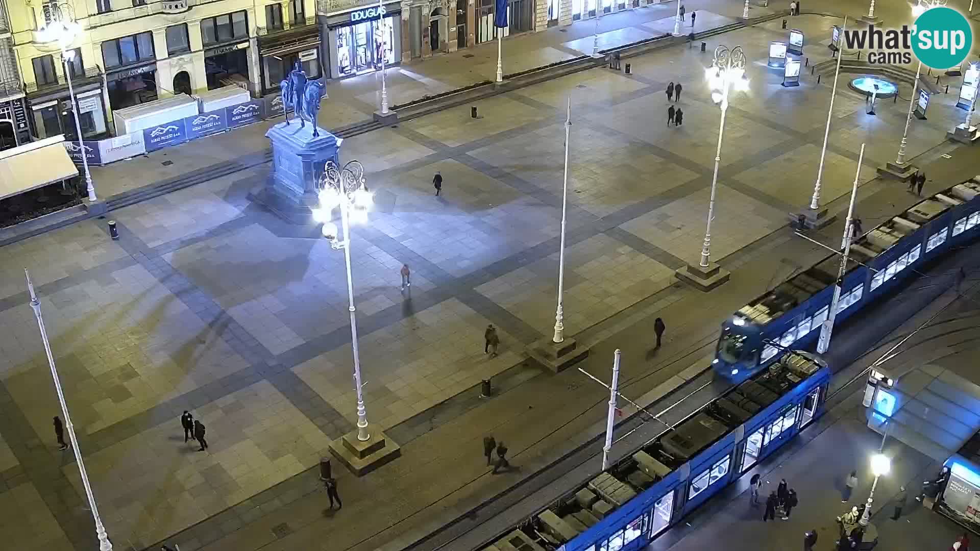 Ban Jelačić Platz  Live webcam Zagreb – Hotel Dubrovnik