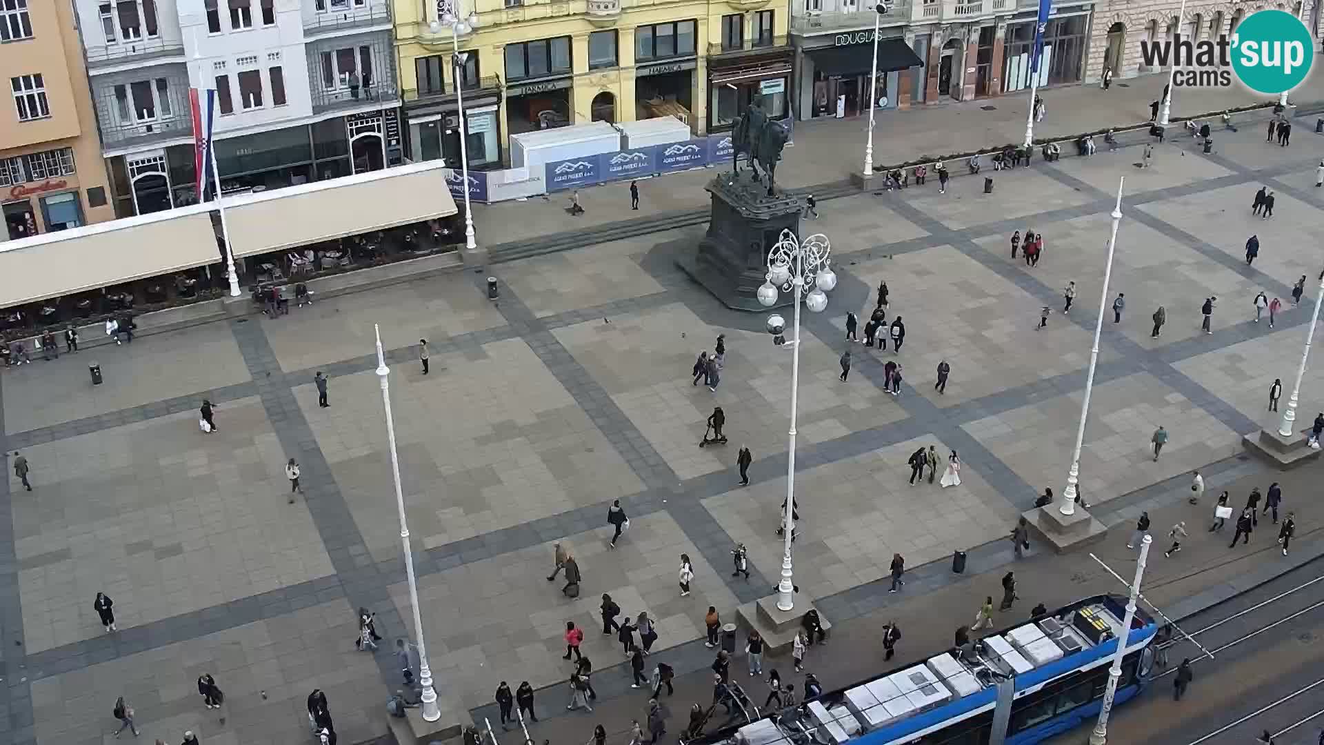 Ban Jelačić live cam Zagreb – Hotel Dubrovnik
