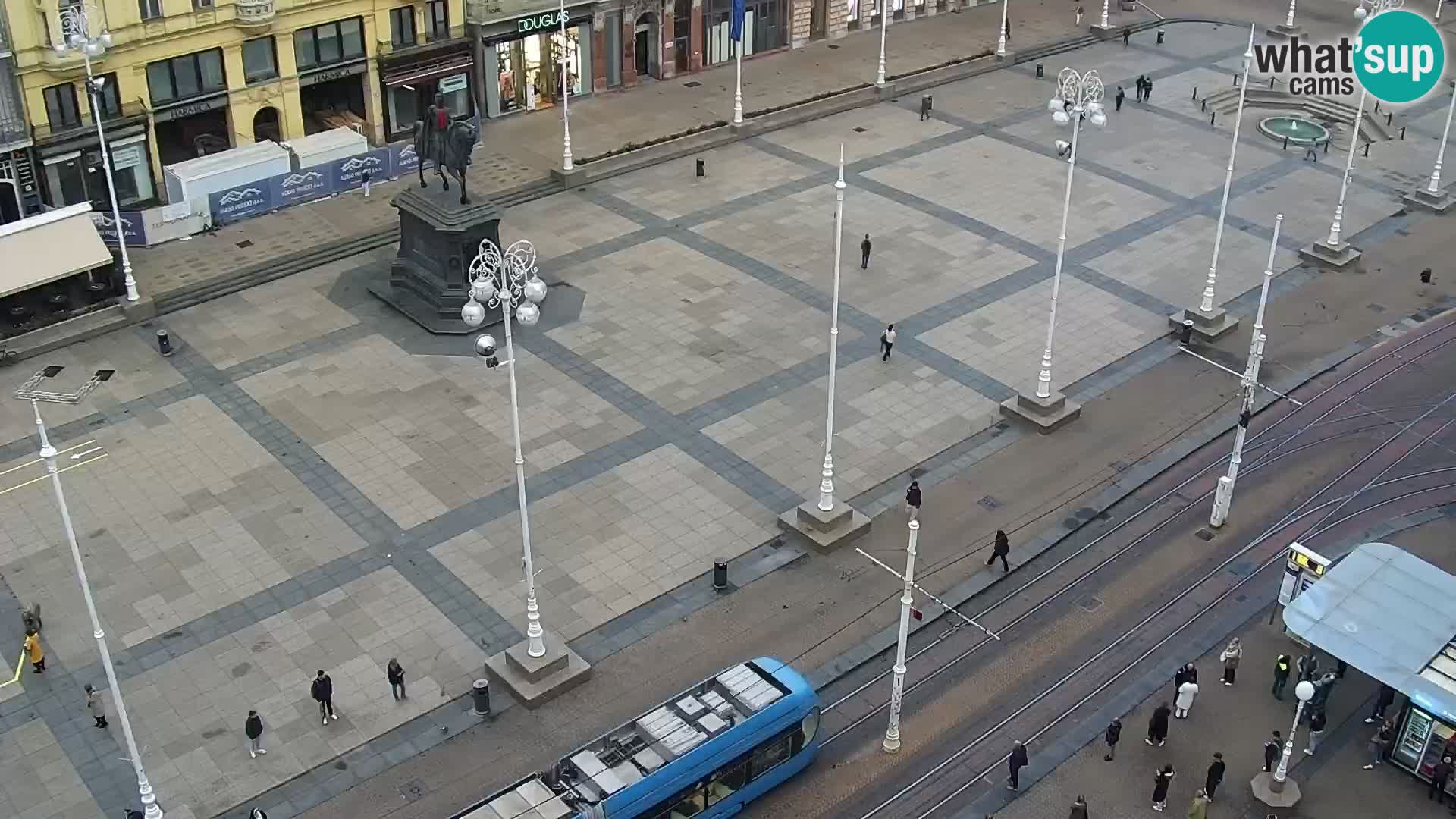 LIVE Webcam Zagreb Hotel Dubrovnik | Ban Jelačić square