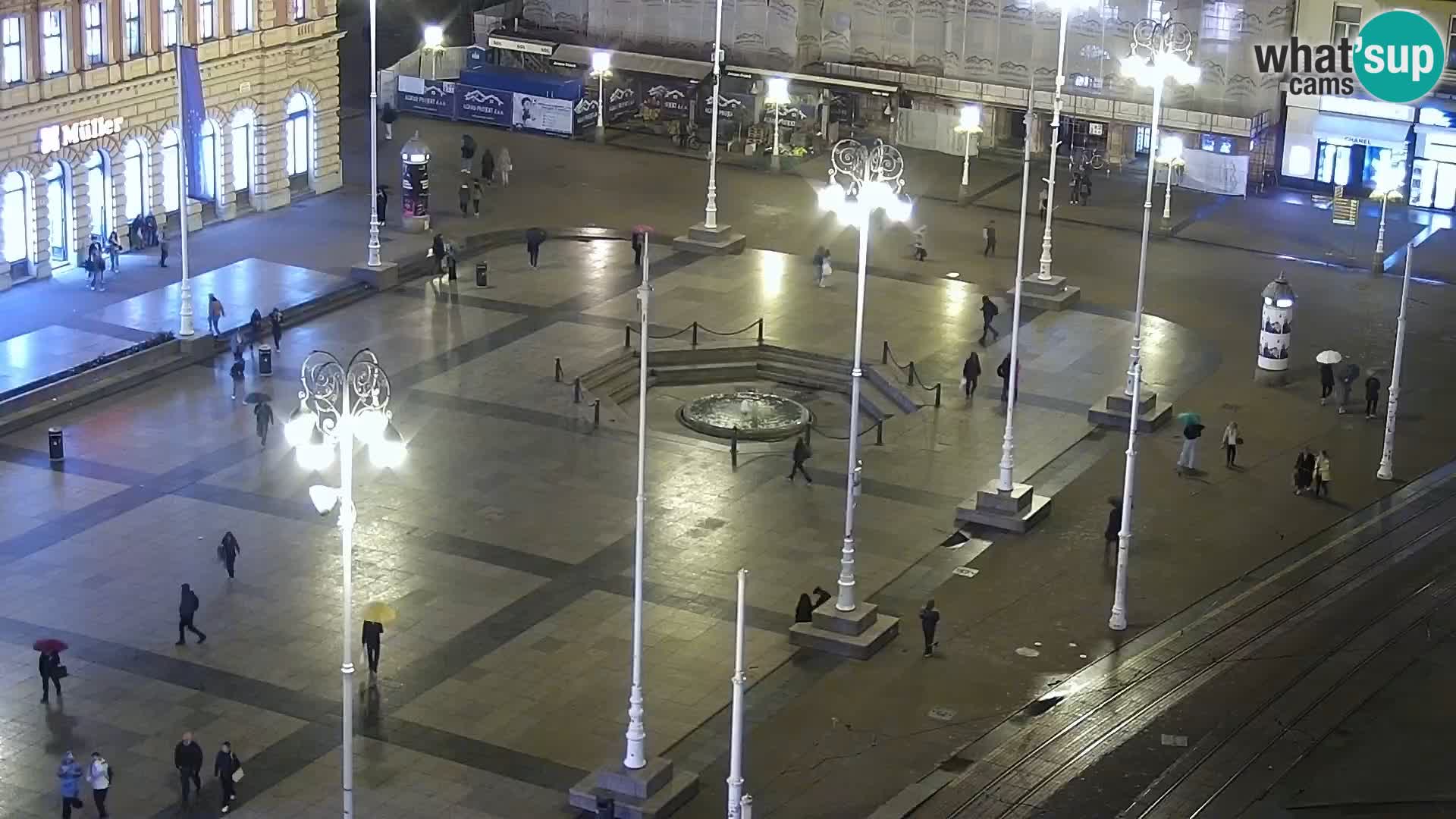 Ban Jelačić Platz  Live webcam Zagreb – Hotel Dubrovnik