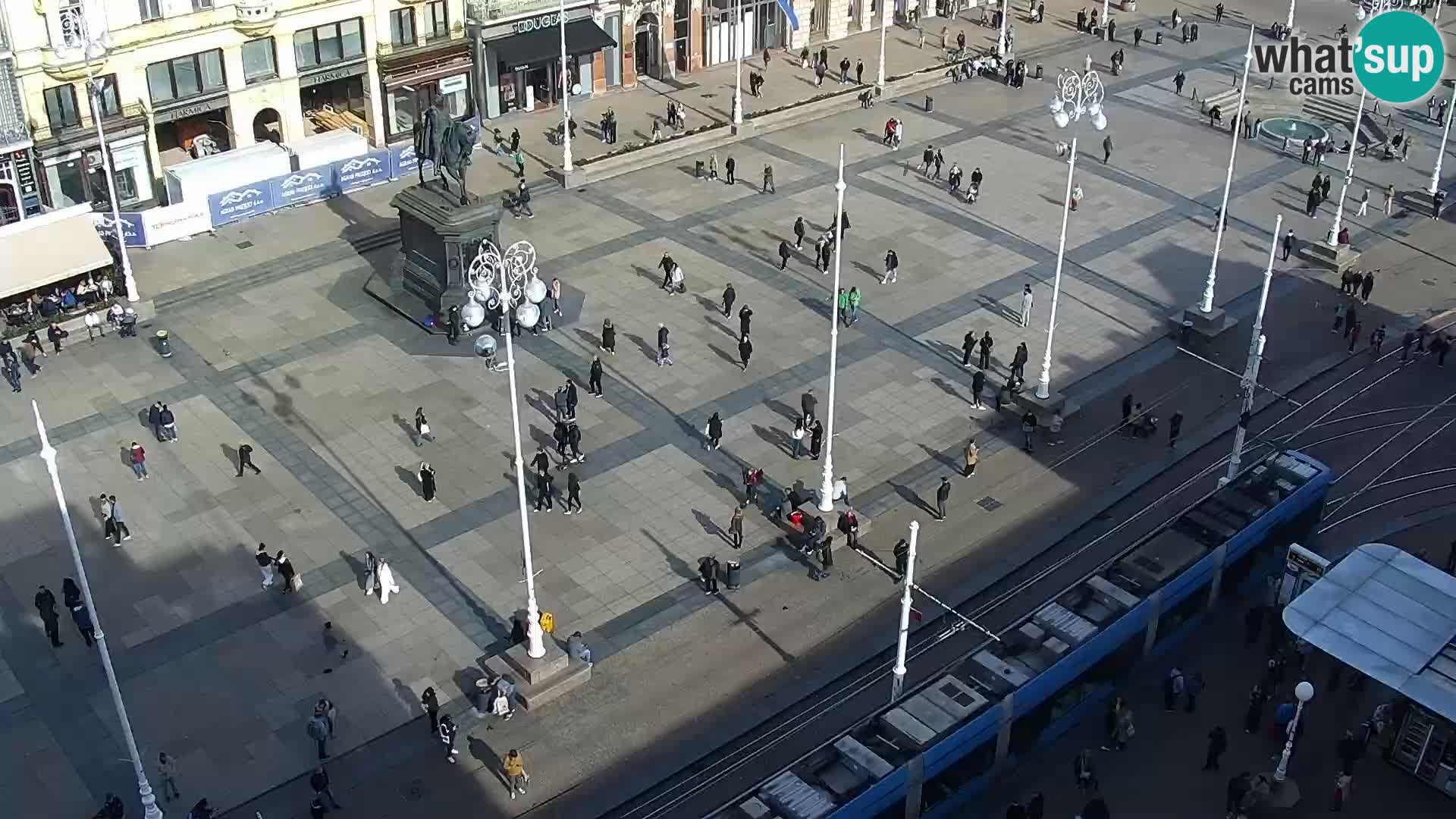 Piazza Ban Jelačić livecam Zagreb – Hotel Dubrovnik