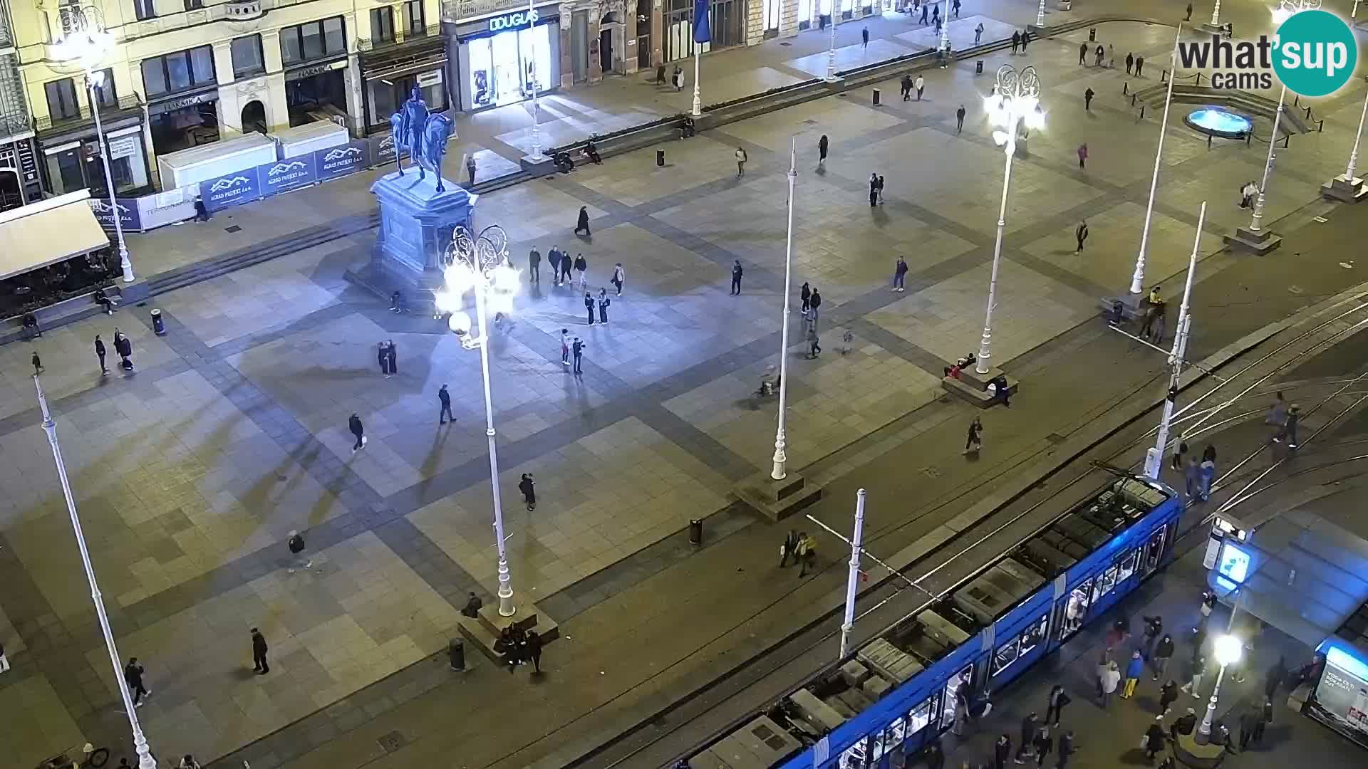 Ban Jelačić live cam Zagreb – Hotel Dubrovnik