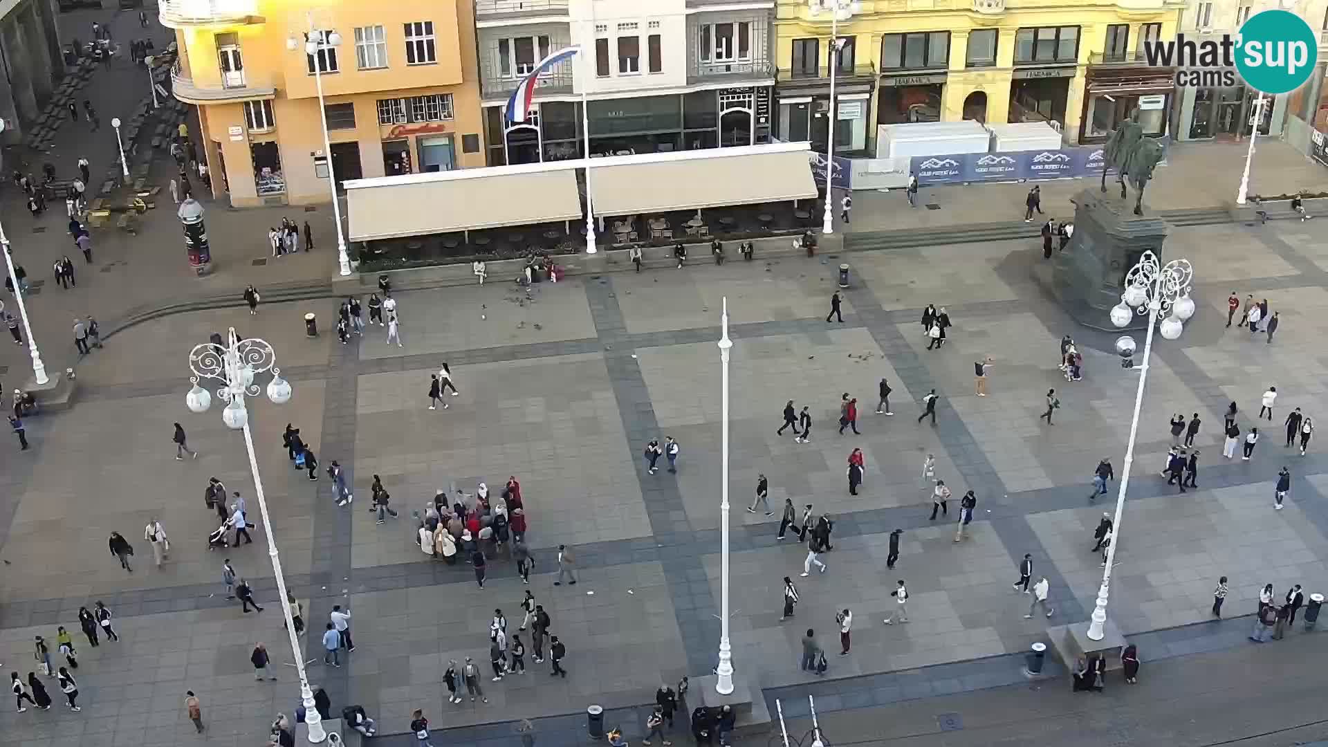 Ban Jelačić Platz  Live webcam Zagreb – Hotel Dubrovnik