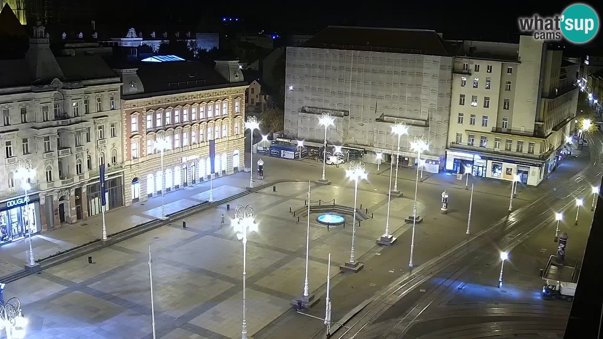 Ban Jelačić Platz  Live webcam Zagreb – Hotel Dubrovnik