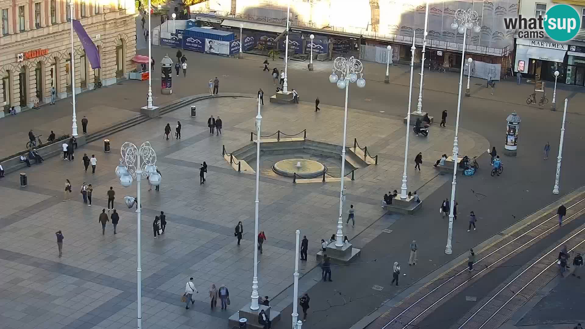 Piazza Ban Jelačić livecam Zagreb – Hotel Dubrovnik