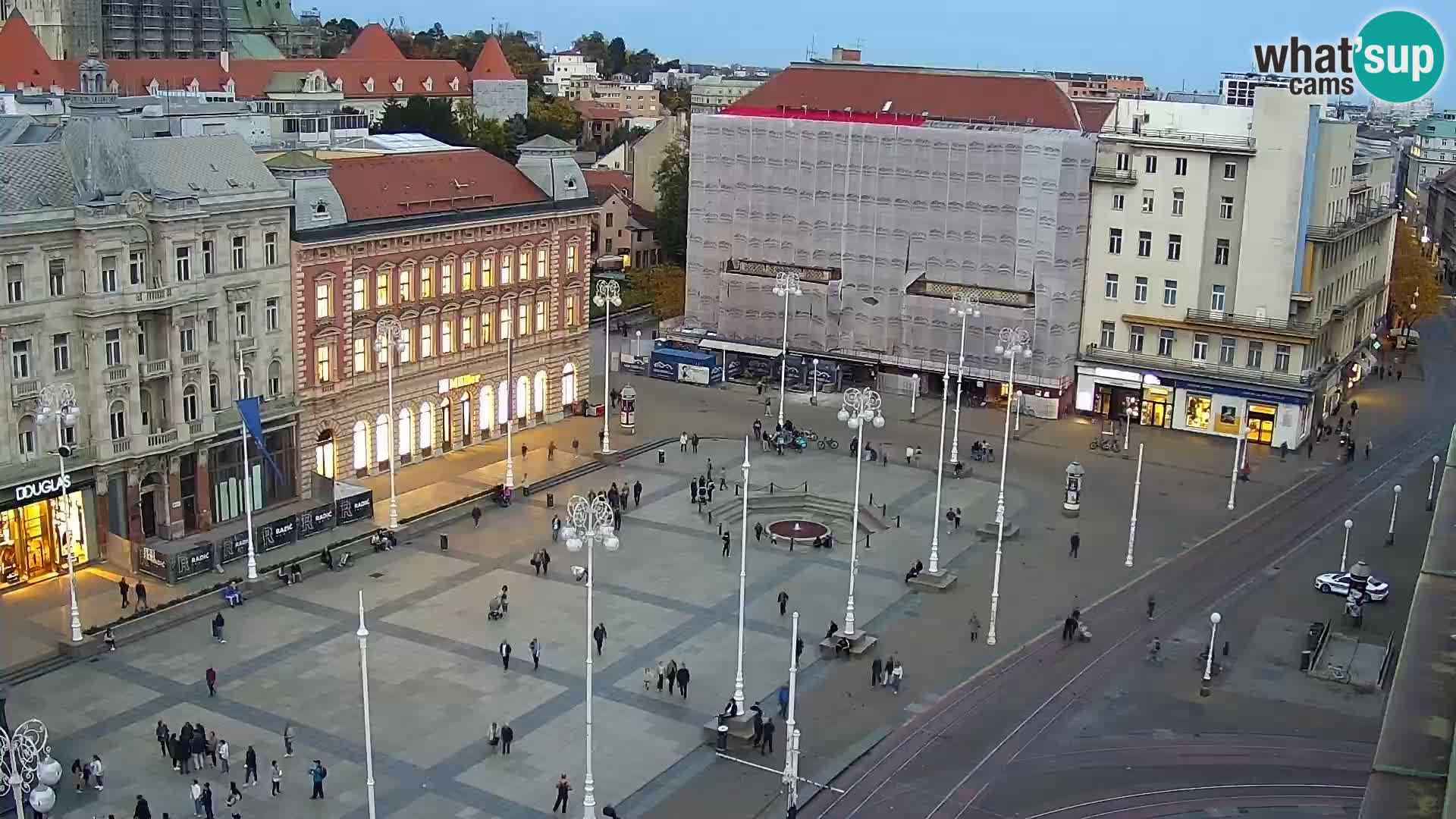 LIVE Webcam Zagreb Hotel Dubrovnik | Ban Jelačić square