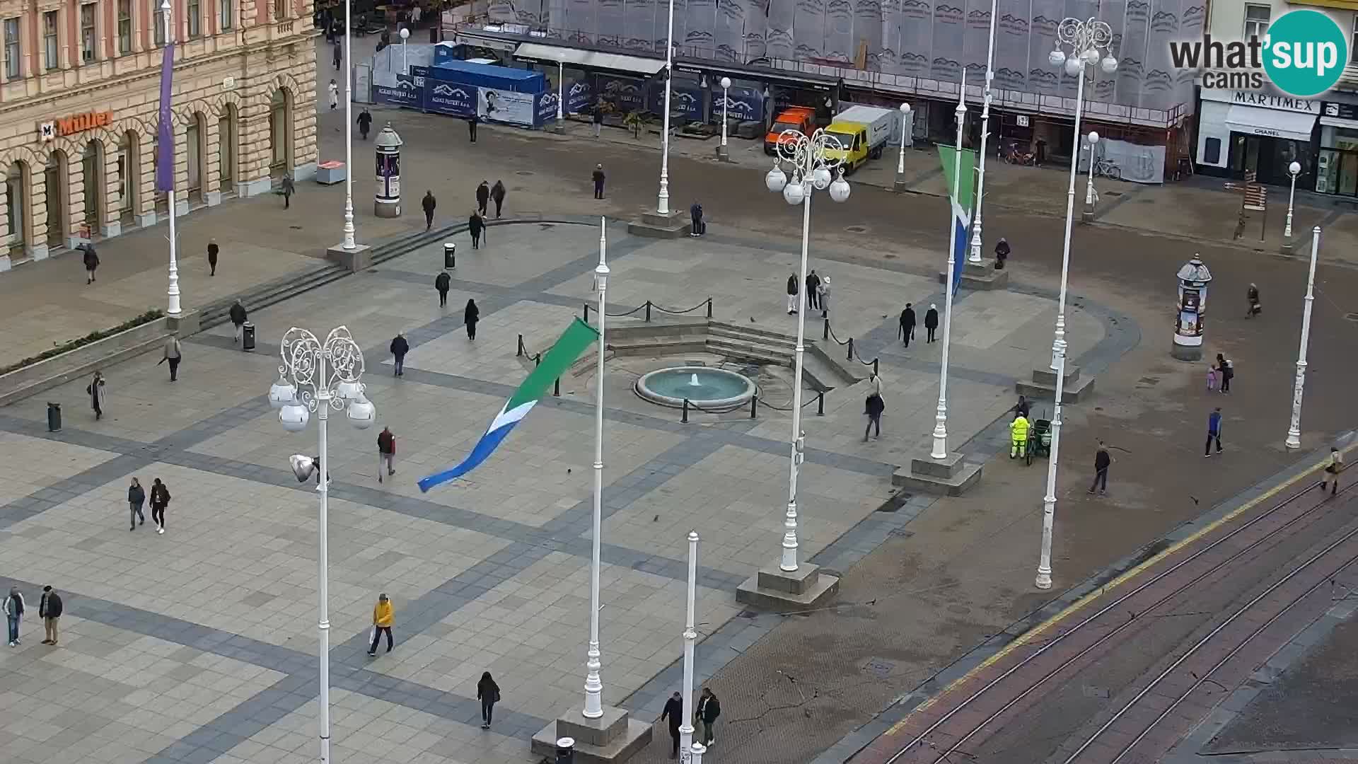 Trg Bana Jelačića web kamera Zagreb – Hotel Dubrovnik