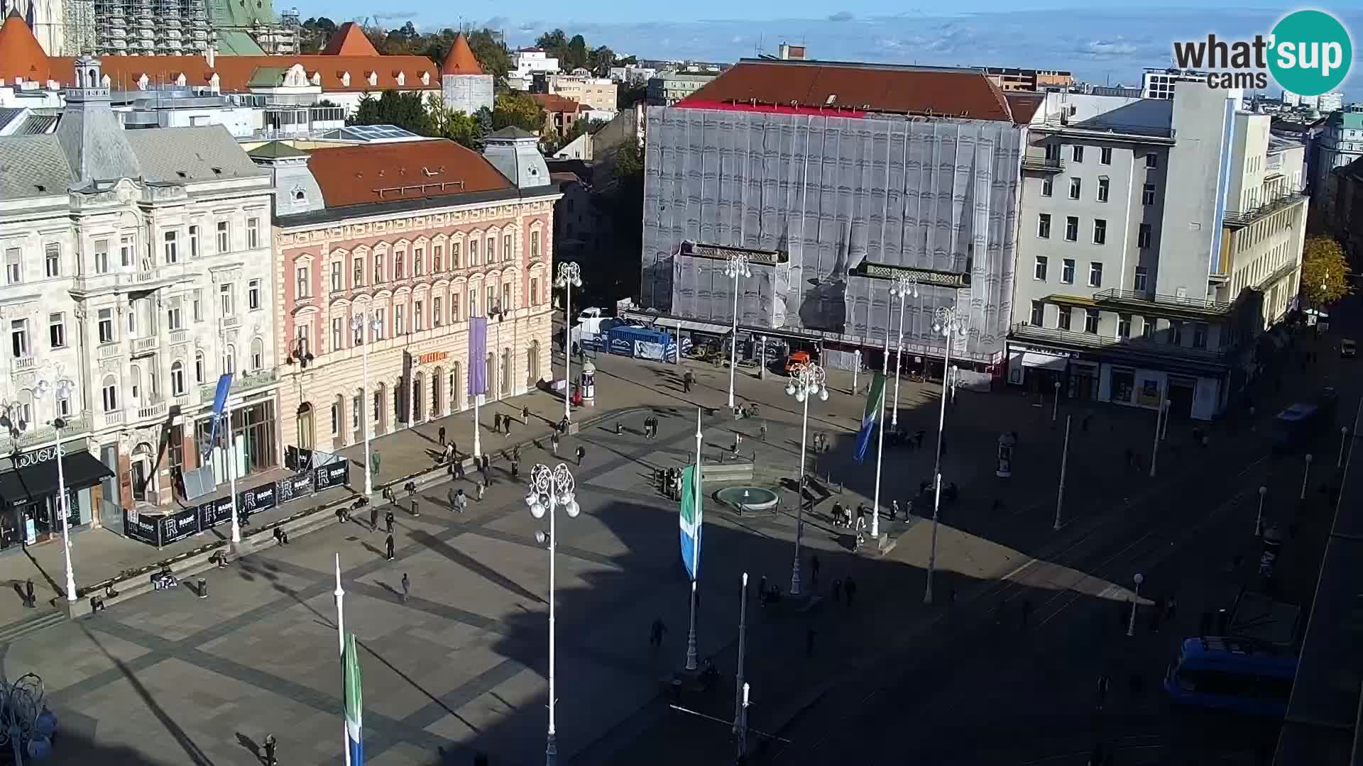Trg Bana Jelačića web kamera Zagreb – Hotel Dubrovnik