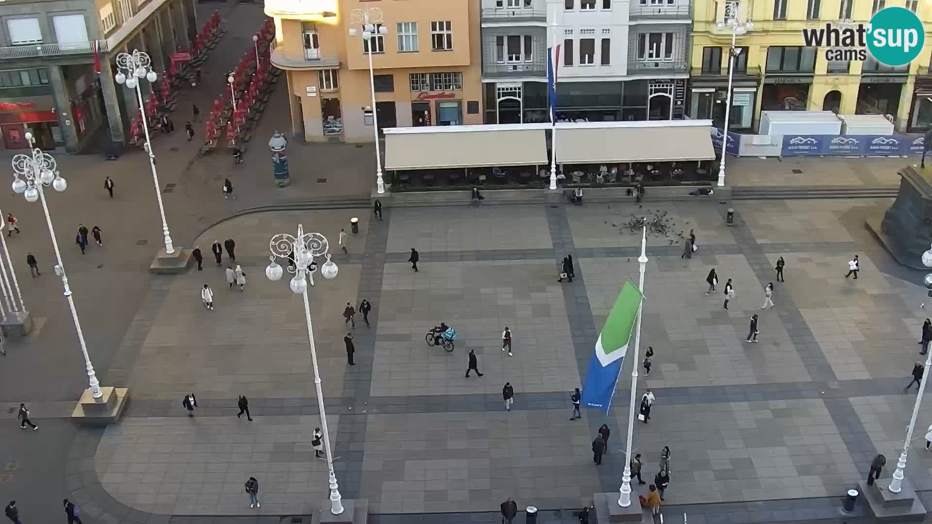 Ban Jelačić Platz  Live webcam Zagreb – Hotel Dubrovnik