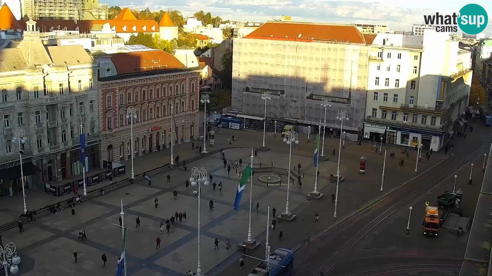 Ban Jelačić Platz  Live webcam Zagreb – Hotel Dubrovnik