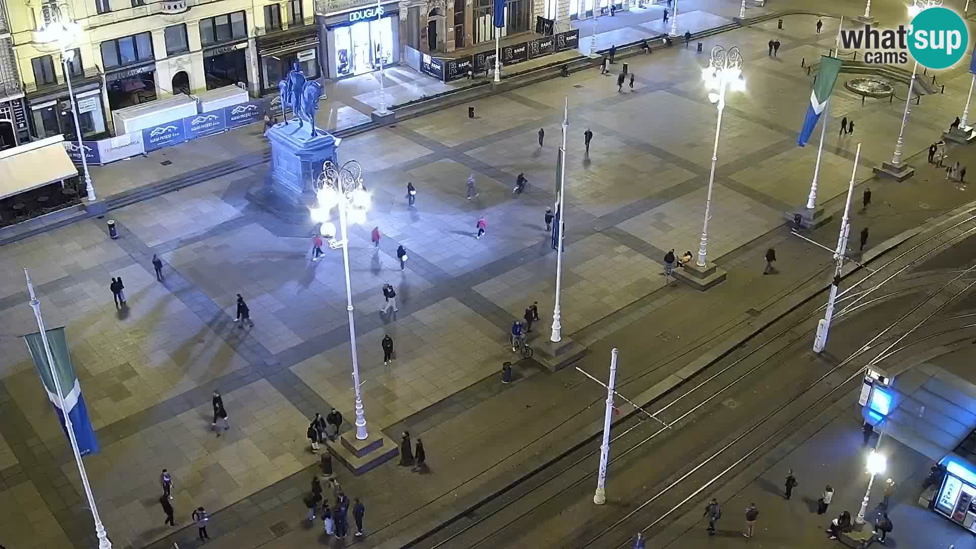 LIVE Webcam Zagreb Hotel Dubrovnik | Ban Jelačić square