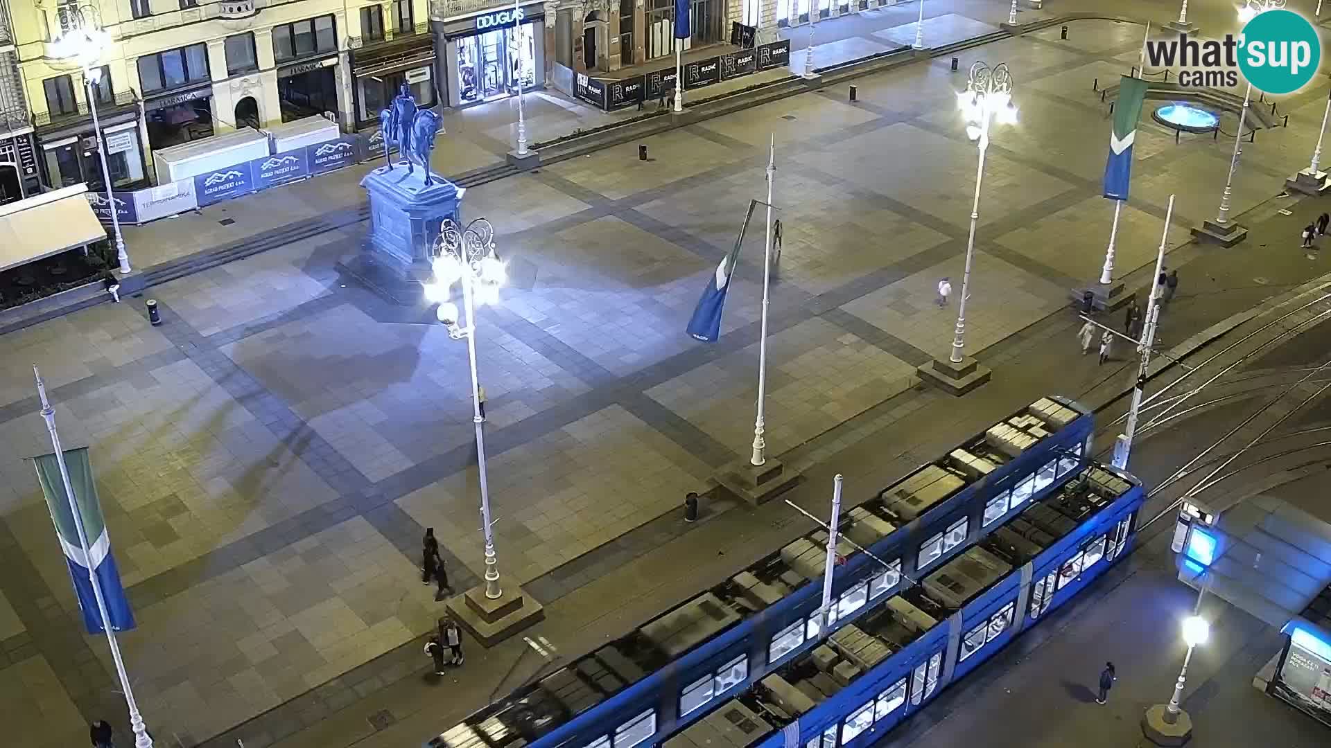 Ban Jelačić Platz  Live webcam Zagreb – Hotel Dubrovnik