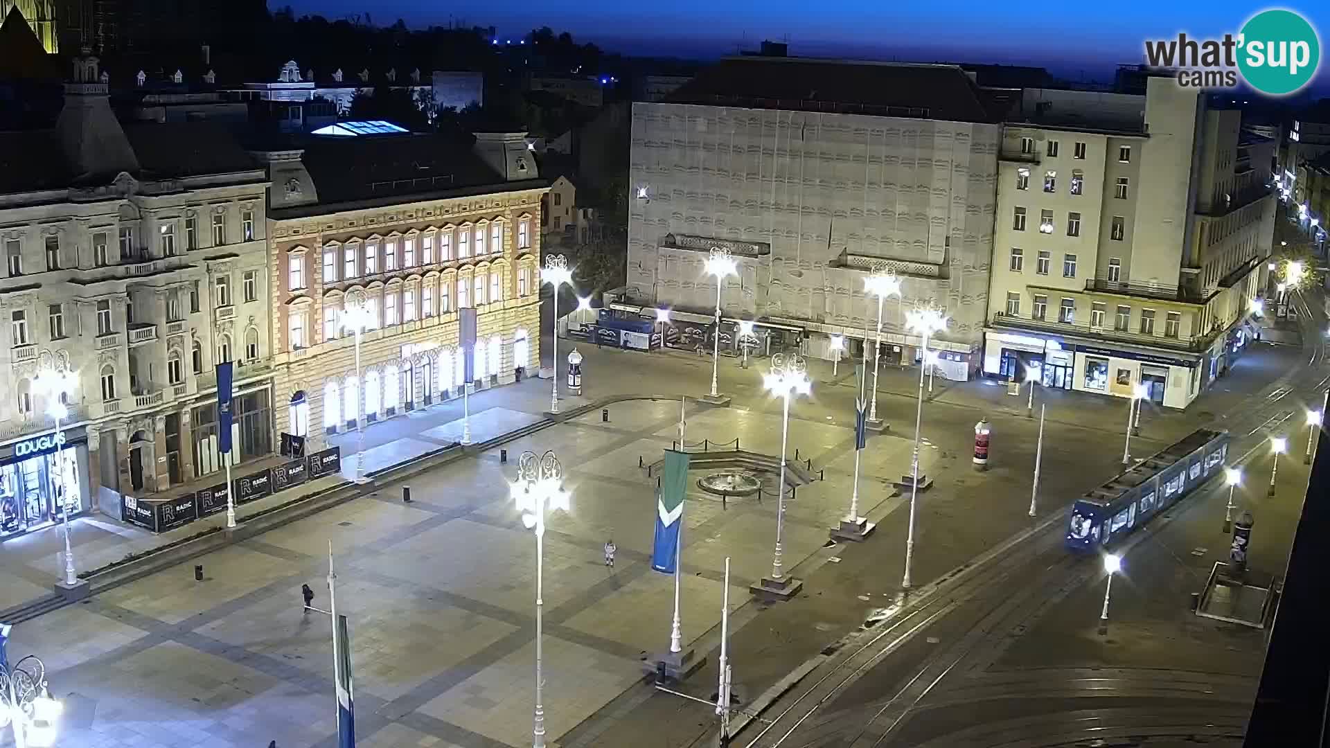 Plaza Ban Jelačić camera en vivo Zagreb – Hotel Dubrovnik