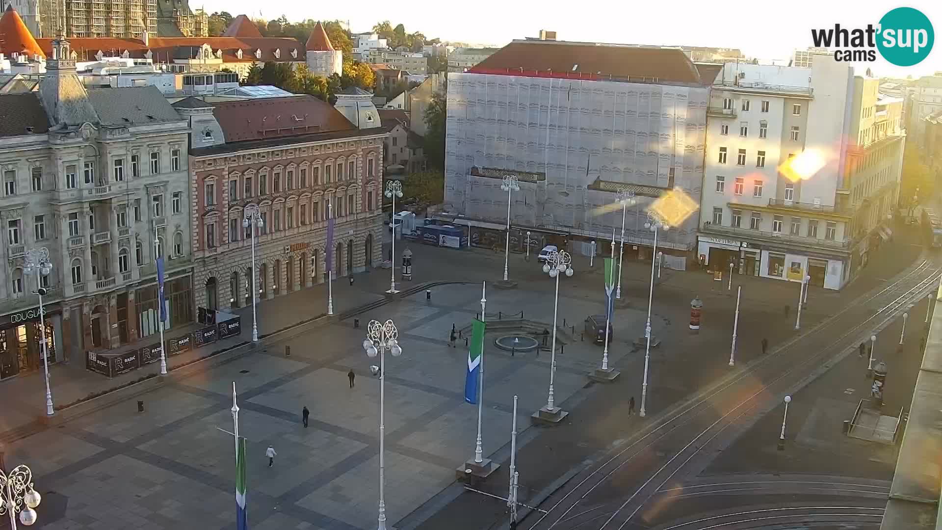 Piazza Ban Jelačić livecam Zagreb – Hotel Dubrovnik