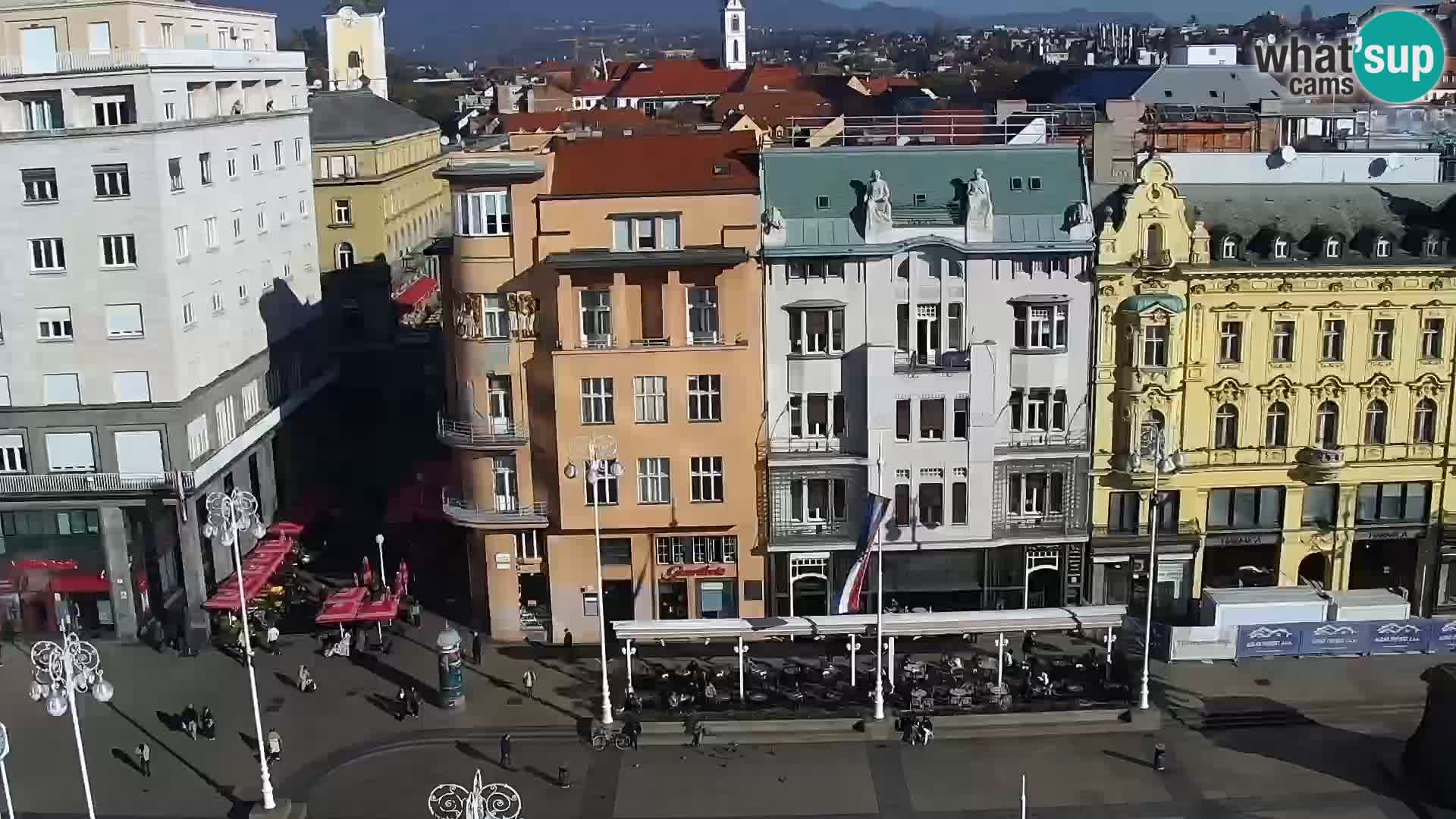Trg Bana Jelačića web kamera Zagreb – Hotel Dubrovnik