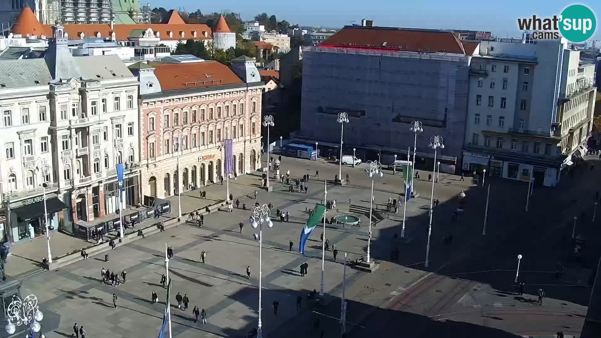 Trg Bana Jelačića v živo Zagreb – Hotel Dubrovnik
