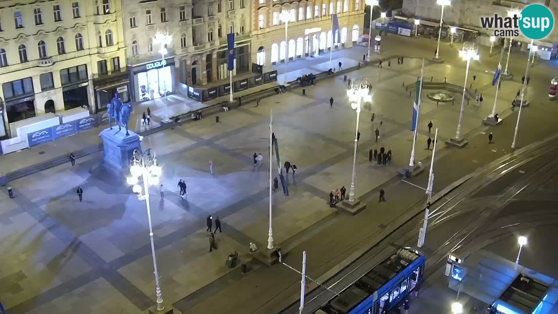 LIVE Webcam Zagreb Hotel Dubrovnik | Ban Jelačić square