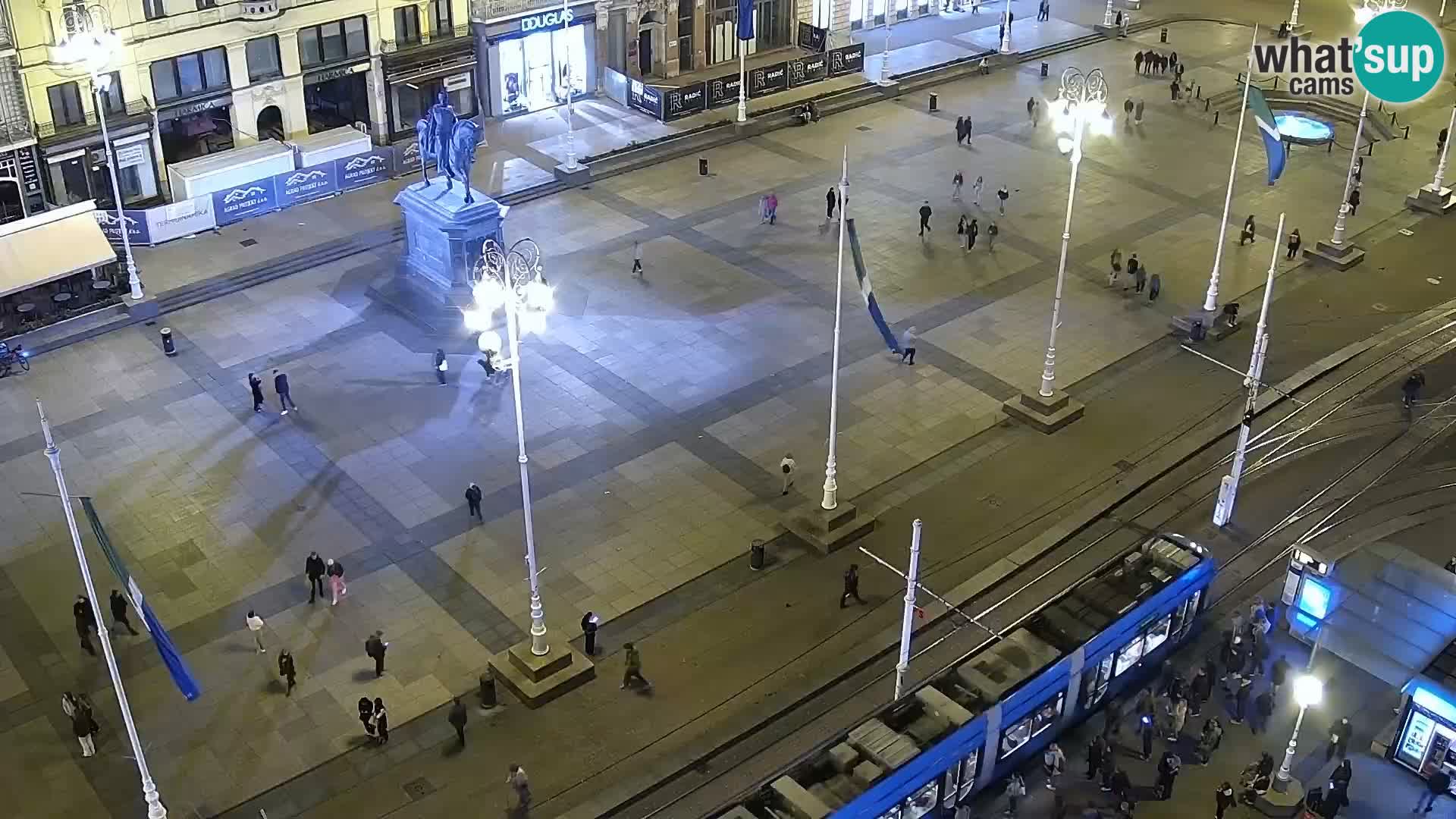 LIVE Webcam Zagreb Hotel Dubrovnik | Ban Jelačić square