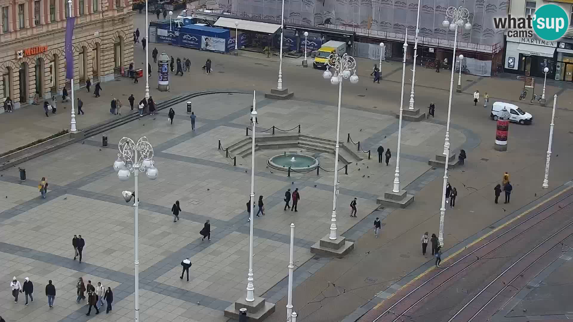 Ban Jelačić Platz  Live webcam Zagreb – Hotel Dubrovnik