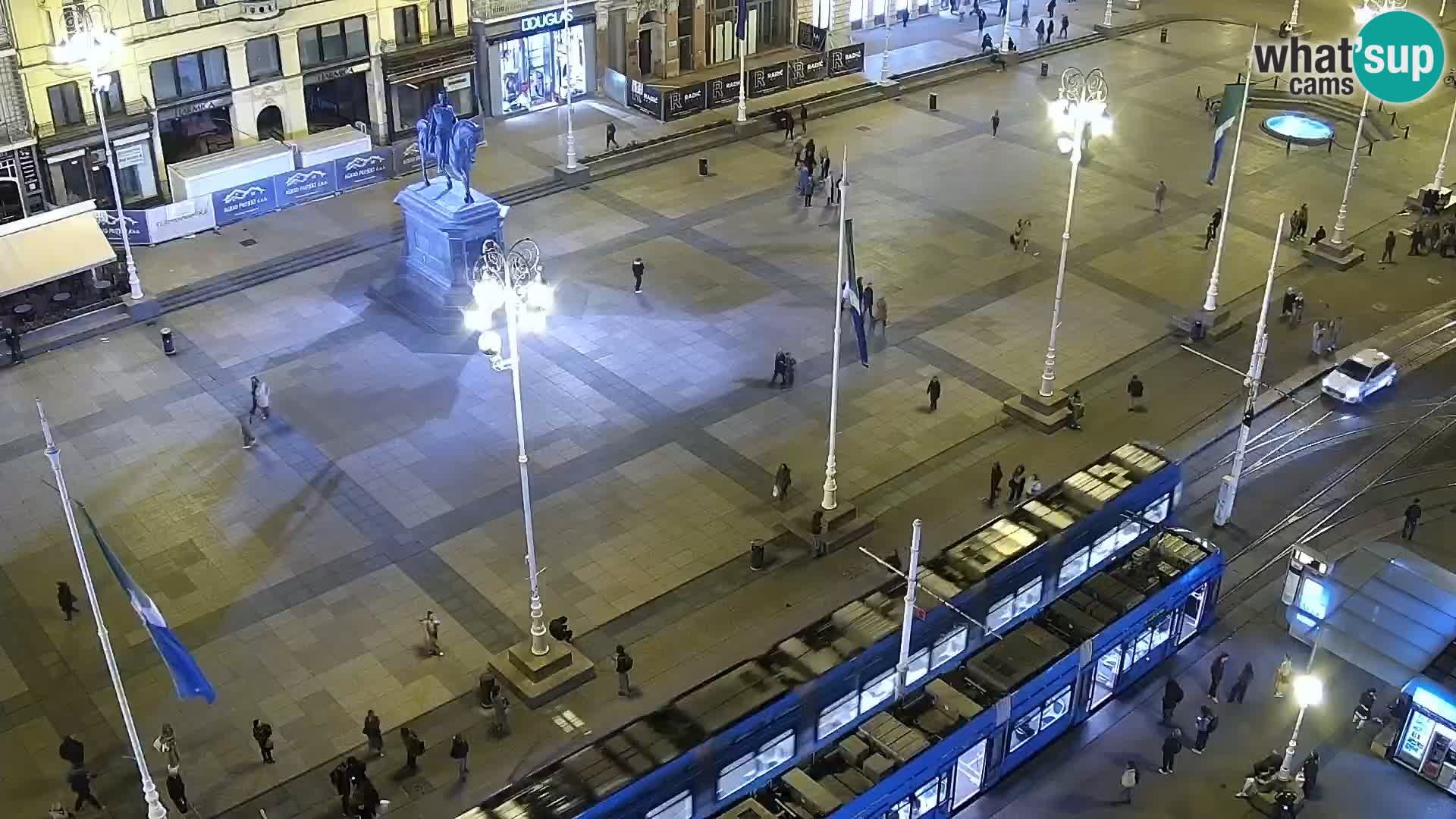 Ban Jelačić Platz  Live webcam Zagreb – Hotel Dubrovnik