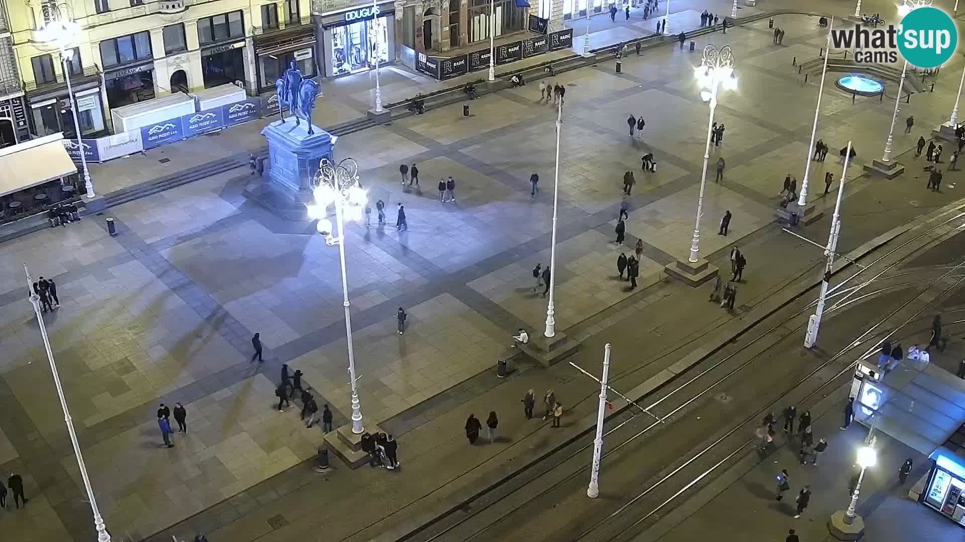 Ban Jelačić live cam Zagreb – Hotel Dubrovnik