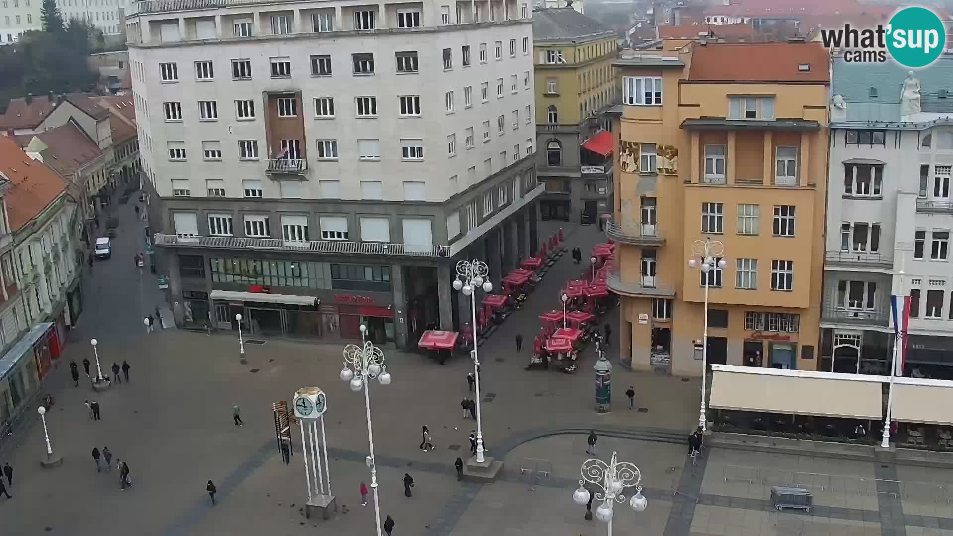 Trg Bana Jelačića web kamera Zagreb – Hotel Dubrovnik