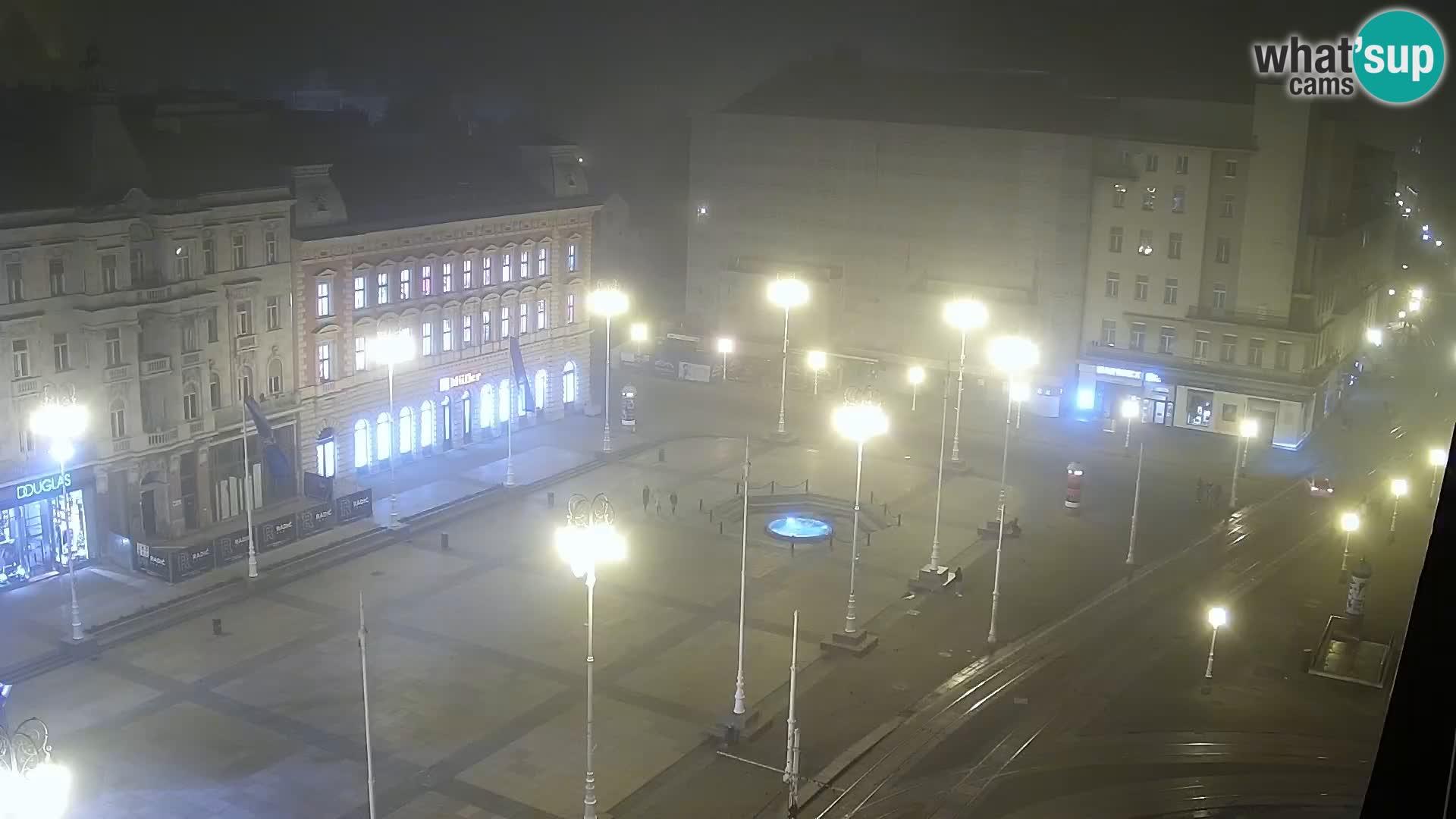 Ban Jelačić live cam Zagreb – Hotel Dubrovnik