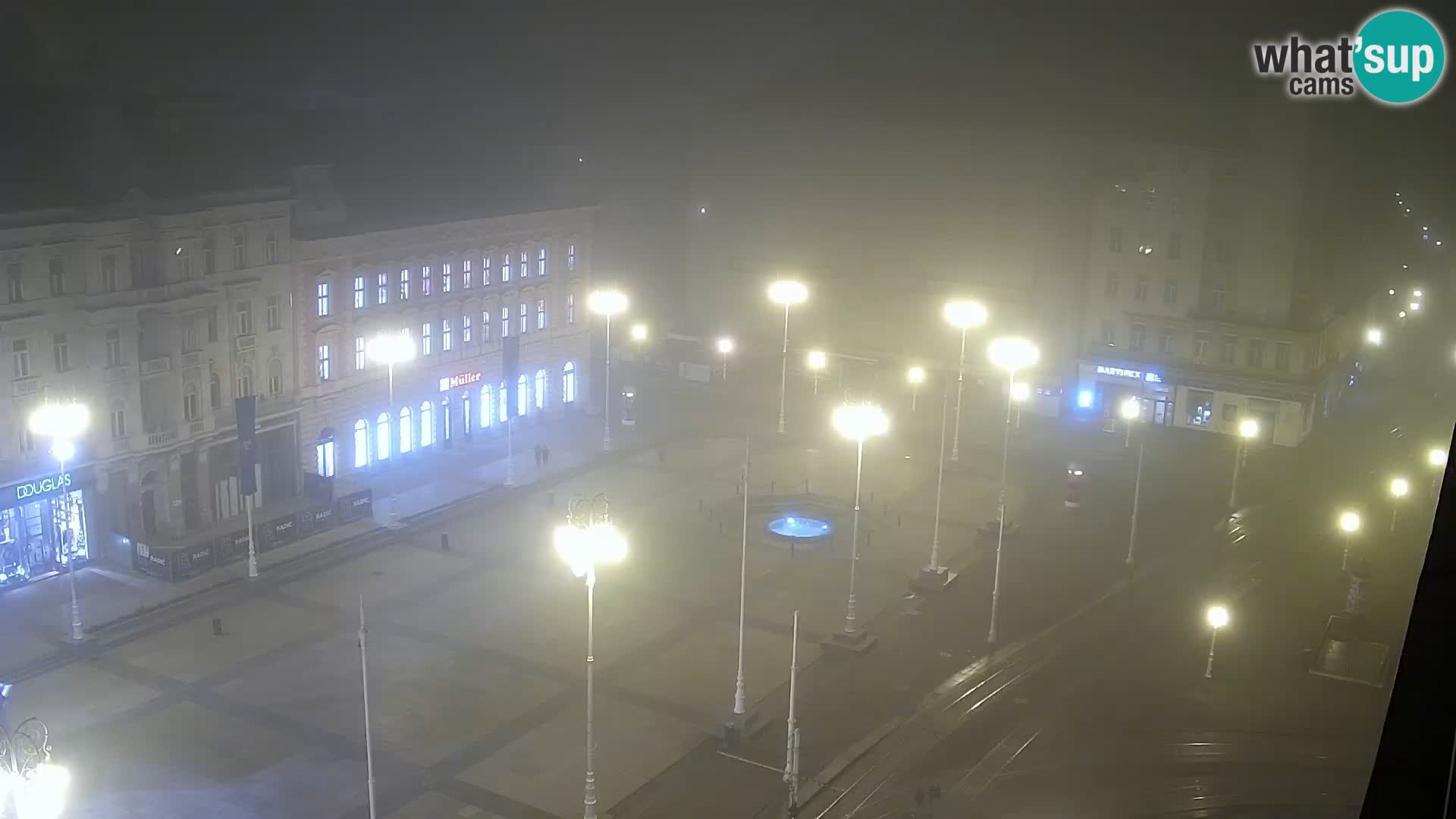 Piazza Ban Jelačić livecam Zagreb – Hotel Dubrovnik