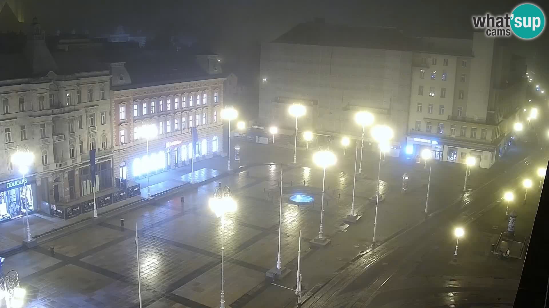 Ban Jelačić Platz  Live webcam Zagreb – Hotel Dubrovnik
