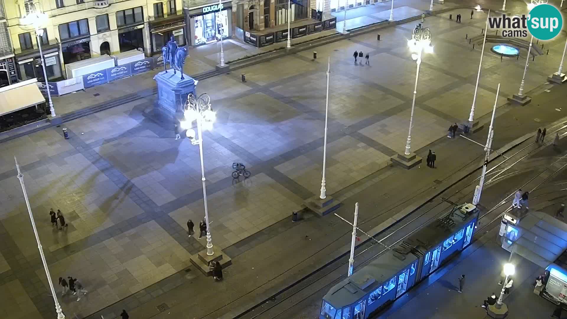 LIVE Webcam Zagreb Hotel Dubrovnik | Ban Jelačić square