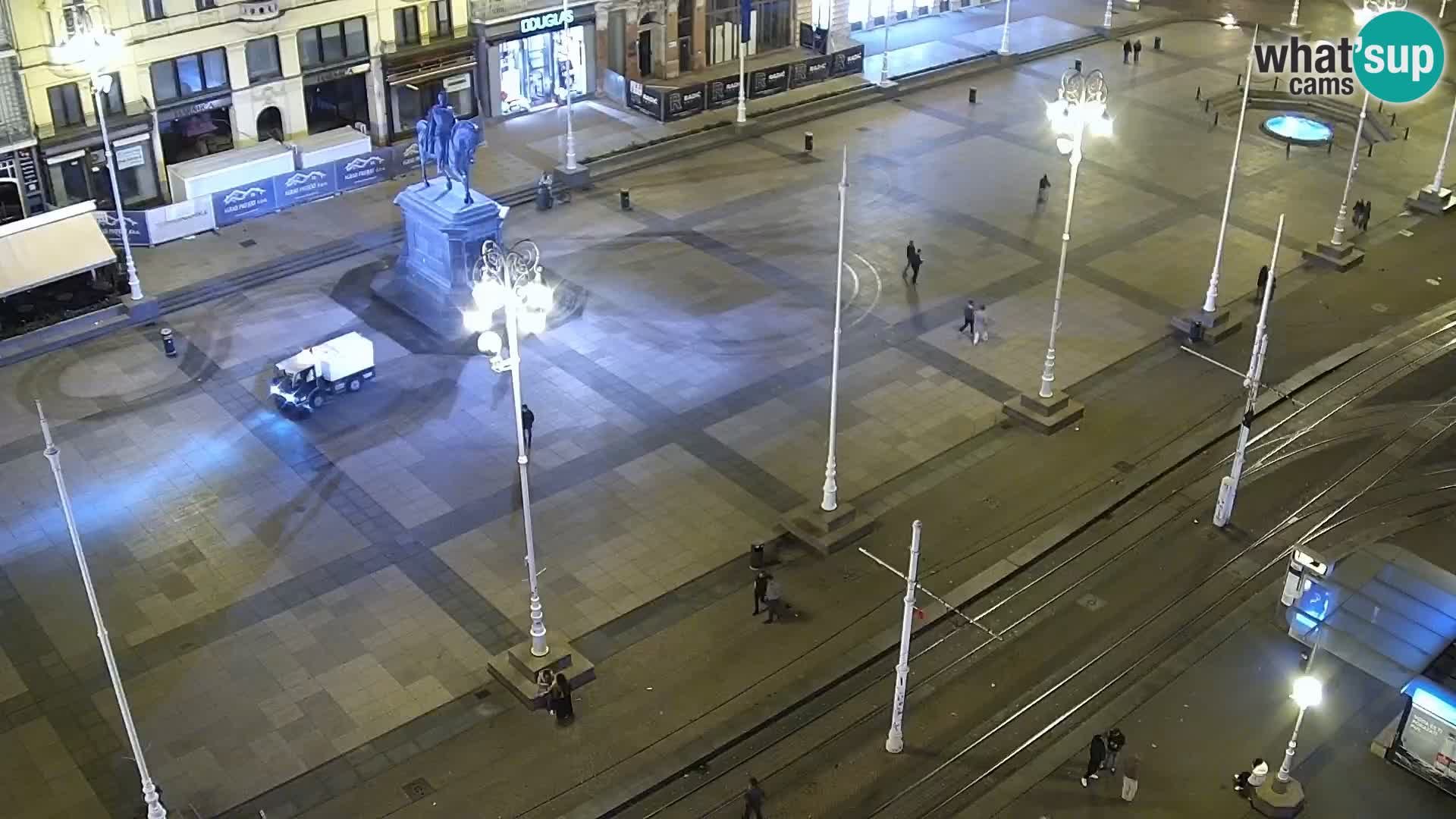 LIVE Webcam Zagreb Hotel Dubrovnik | Ban Jelačić square