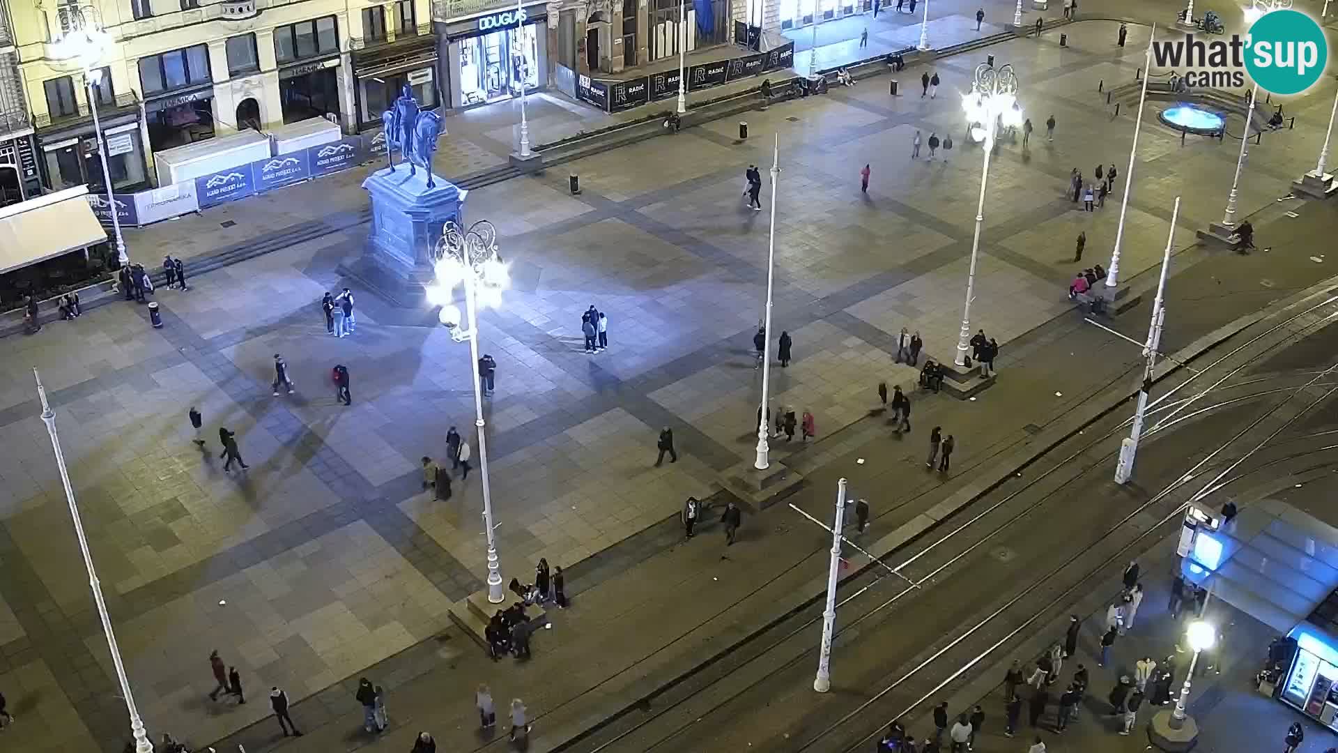 LIVE Webcam Zagreb Hotel Dubrovnik | Ban Jelačić square