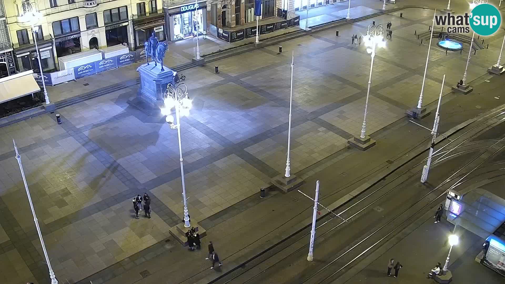 LIVE Webcam Zagreb Hotel Dubrovnik | Ban Jelačić square