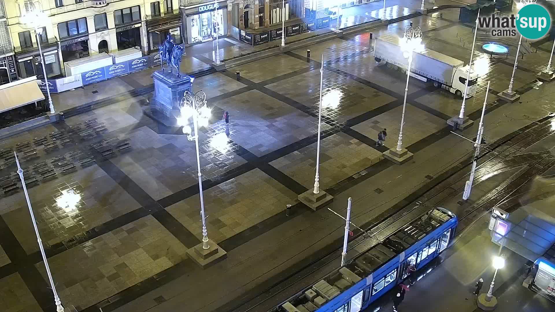 Piazza Ban Jelačić livecam Zagreb – Hotel Dubrovnik