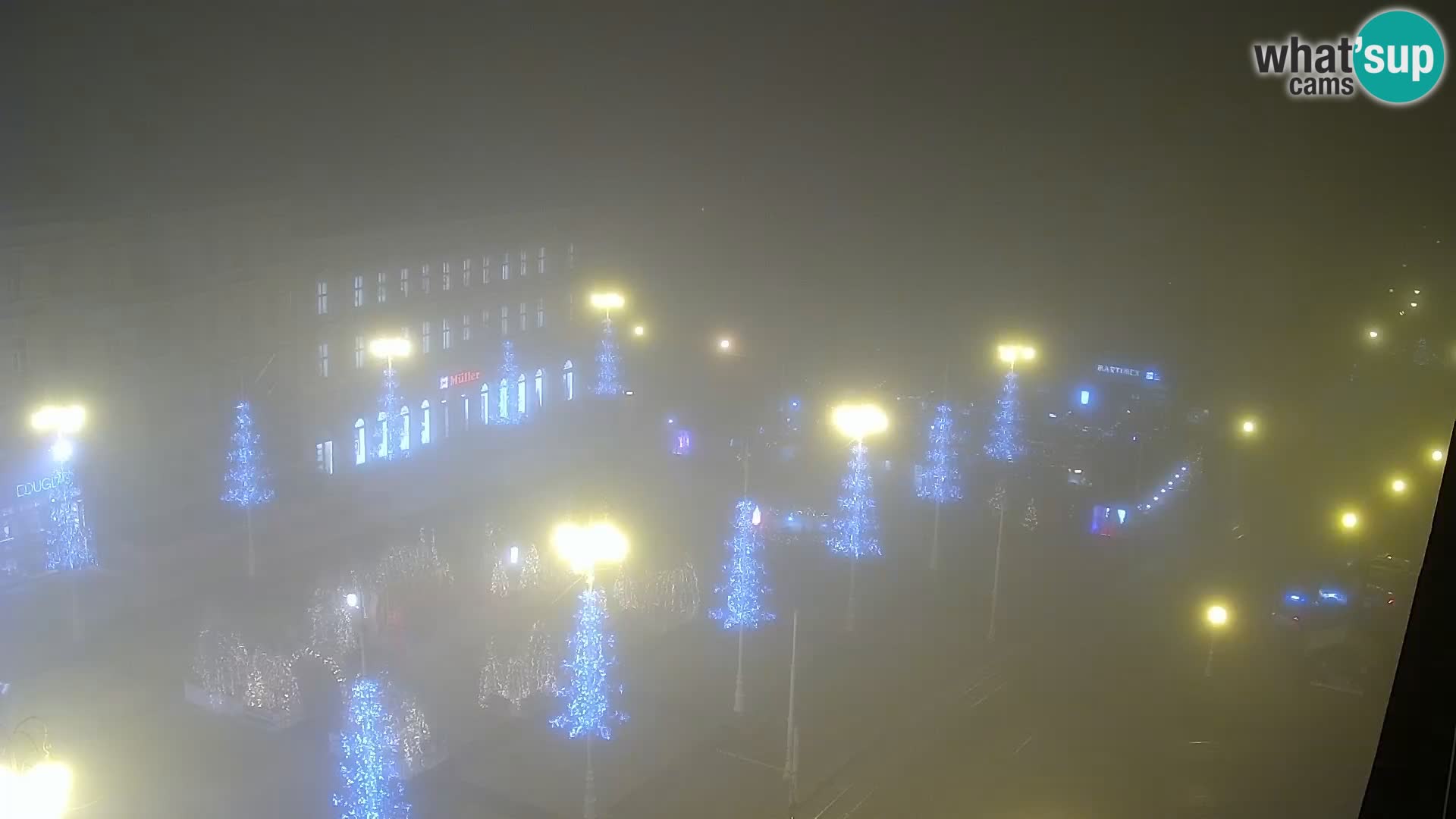 LIVE Webcam Zagreb Hotel Dubrovnik | Ban Jelačić square