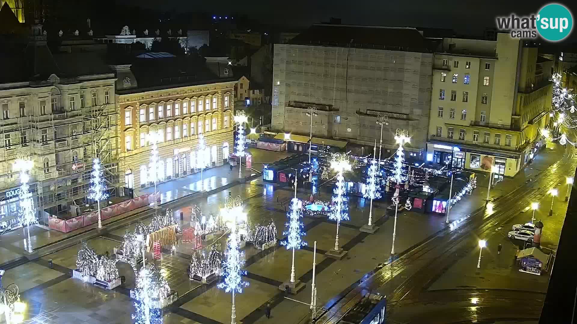 Trg Bana Jelačića v živo Zagreb – Hotel Dubrovnik