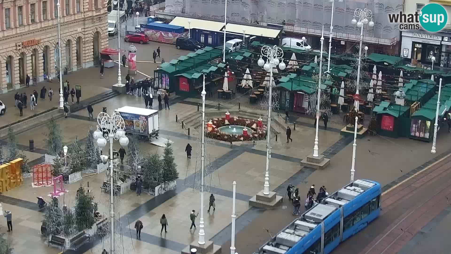 Trg Bana Jelačića v živo Zagreb – Hotel Dubrovnik