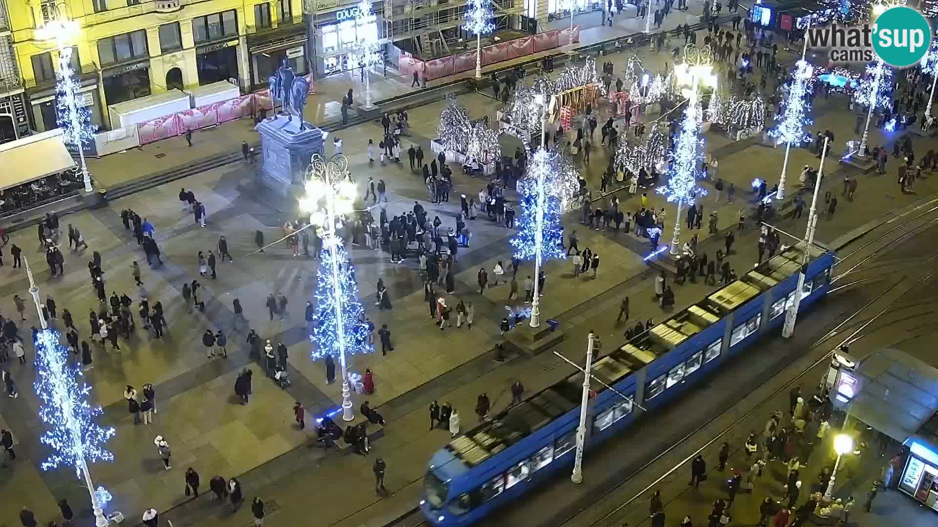 Ban Jelačić Platz  Live webcam Zagreb – Hotel Dubrovnik