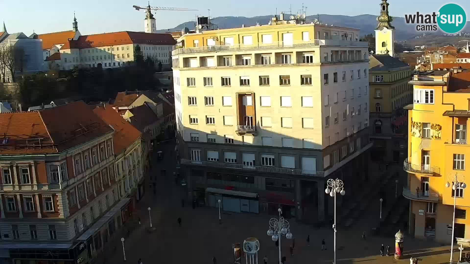 Plaza Ban Jelačić camera en vivo Zagreb – Hotel Dubrovnik