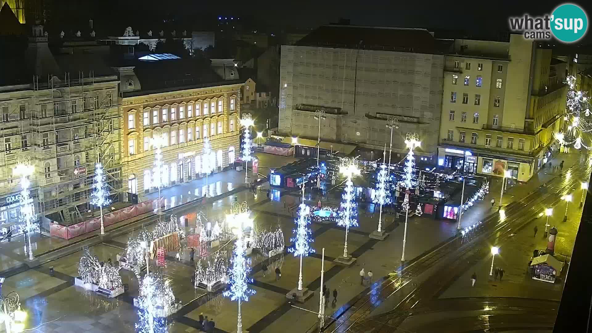 Trg Bana Jelačića v živo Zagreb – Hotel Dubrovnik